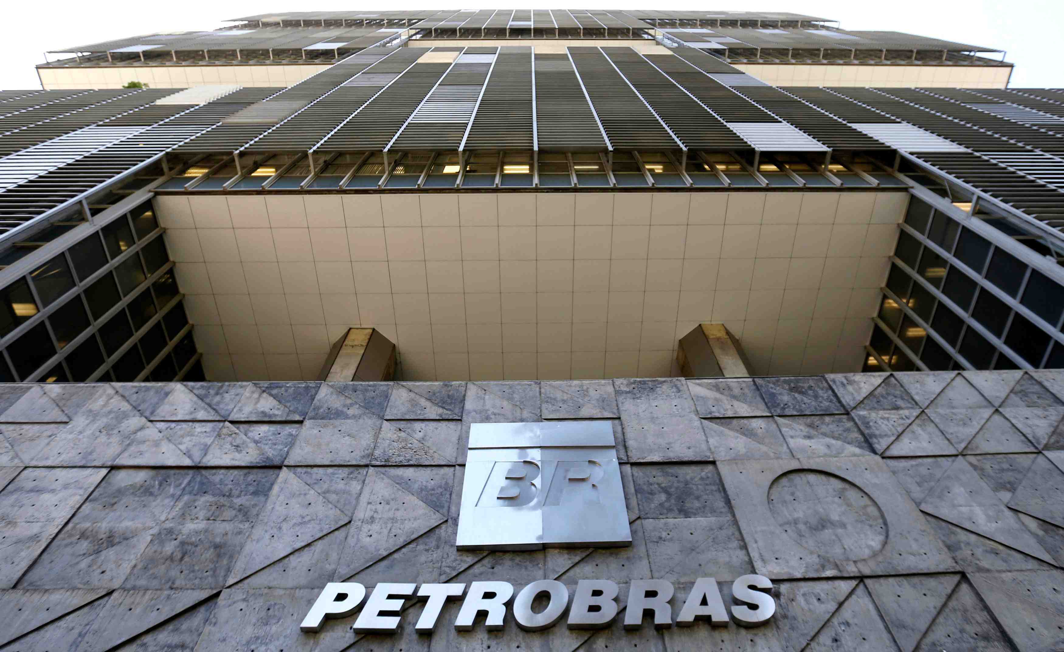 Pas de precision sur l’impact du scandale de corruption dans les comptes de petrobras