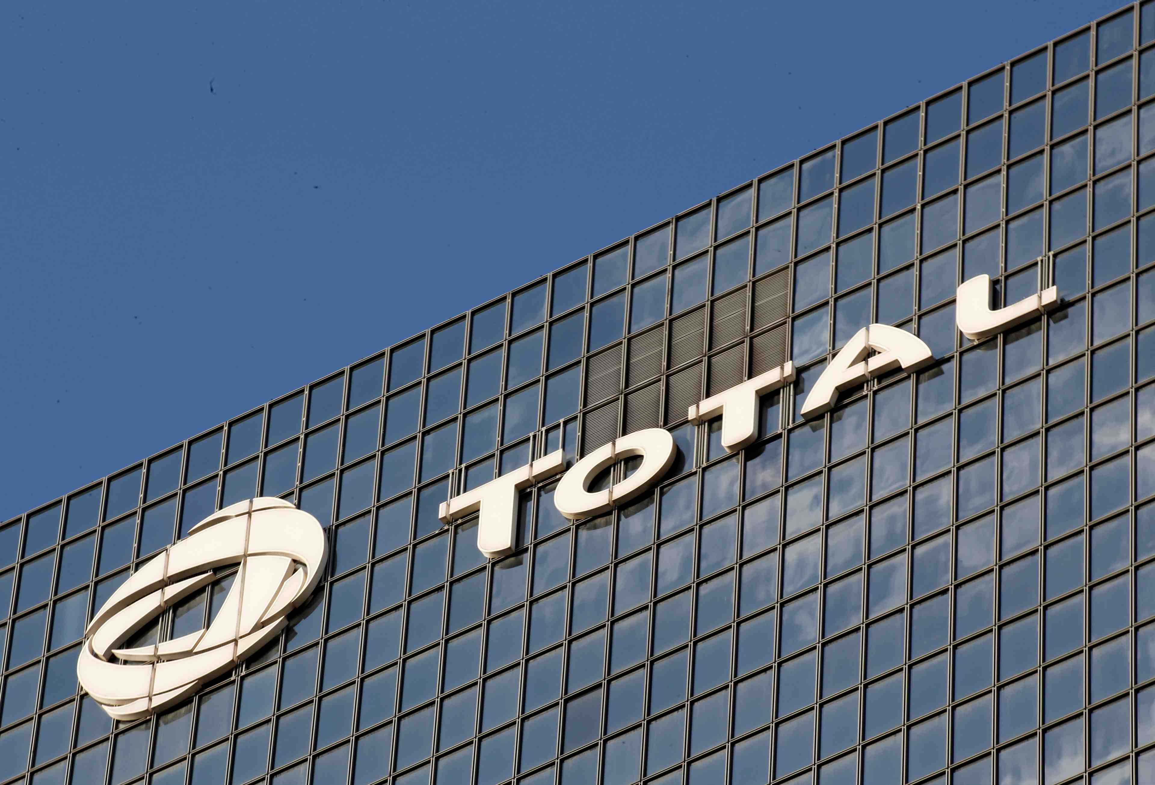 Feu vert europeen a l'alliance psa-total dans les batteries