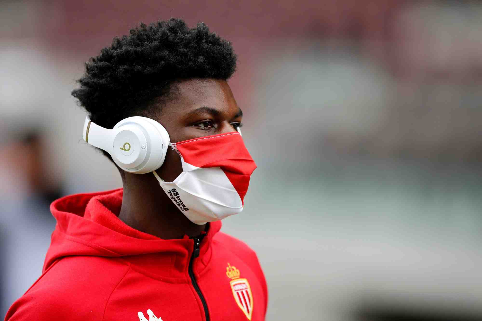 Le milieu francais tchouameni recrute par le real madrid