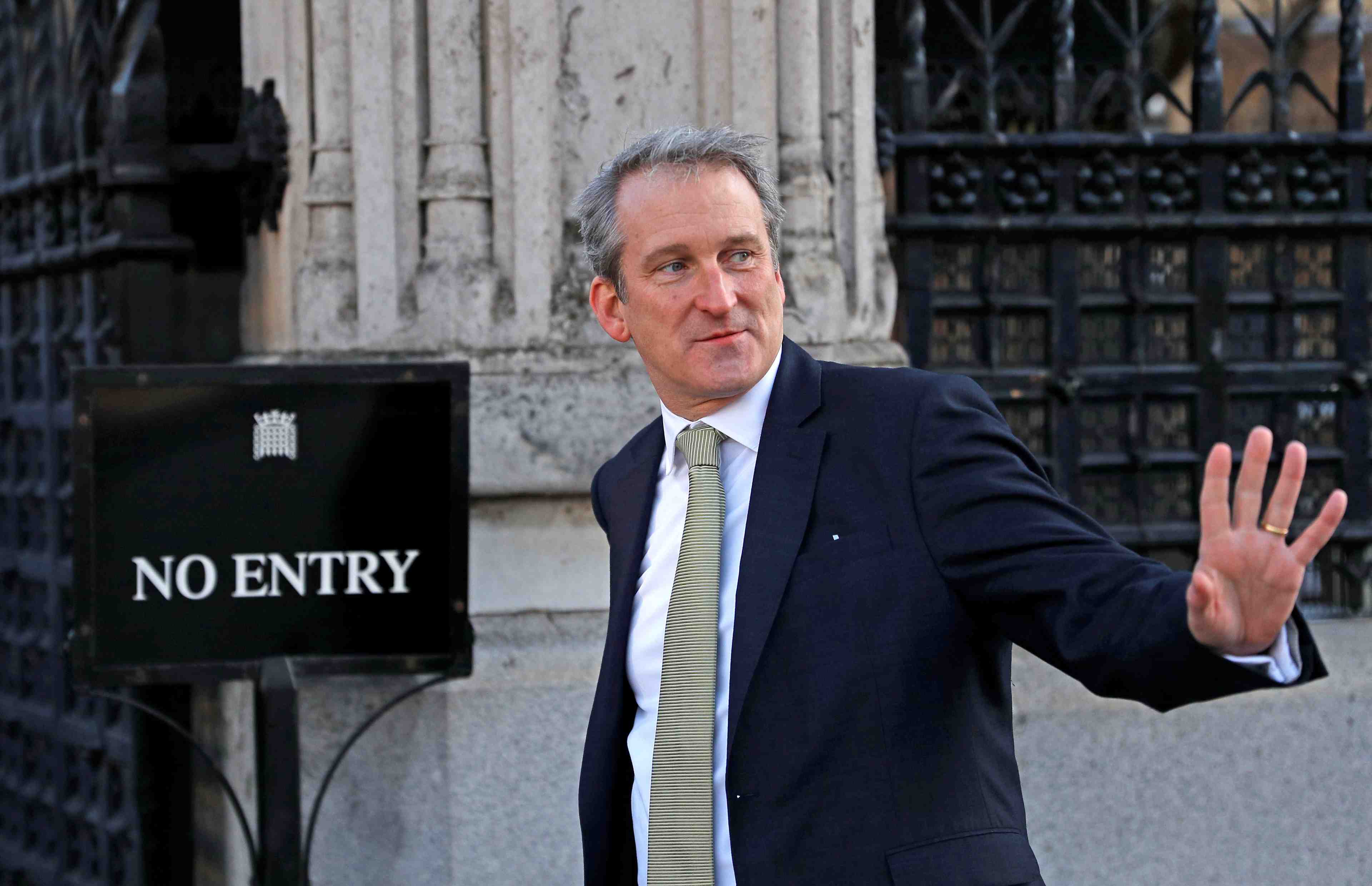 Brexit: un second referendum exclu, selon hinds