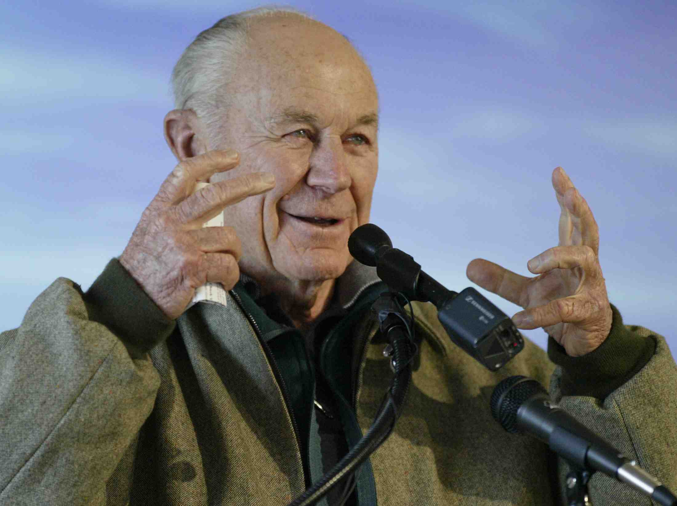 Chuck yeager, le pilote ayant brise le mur du son, est decede a l'age de 97 ans