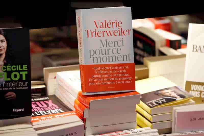 Démarrage record pour le livre de Trierweiler sur Hollande