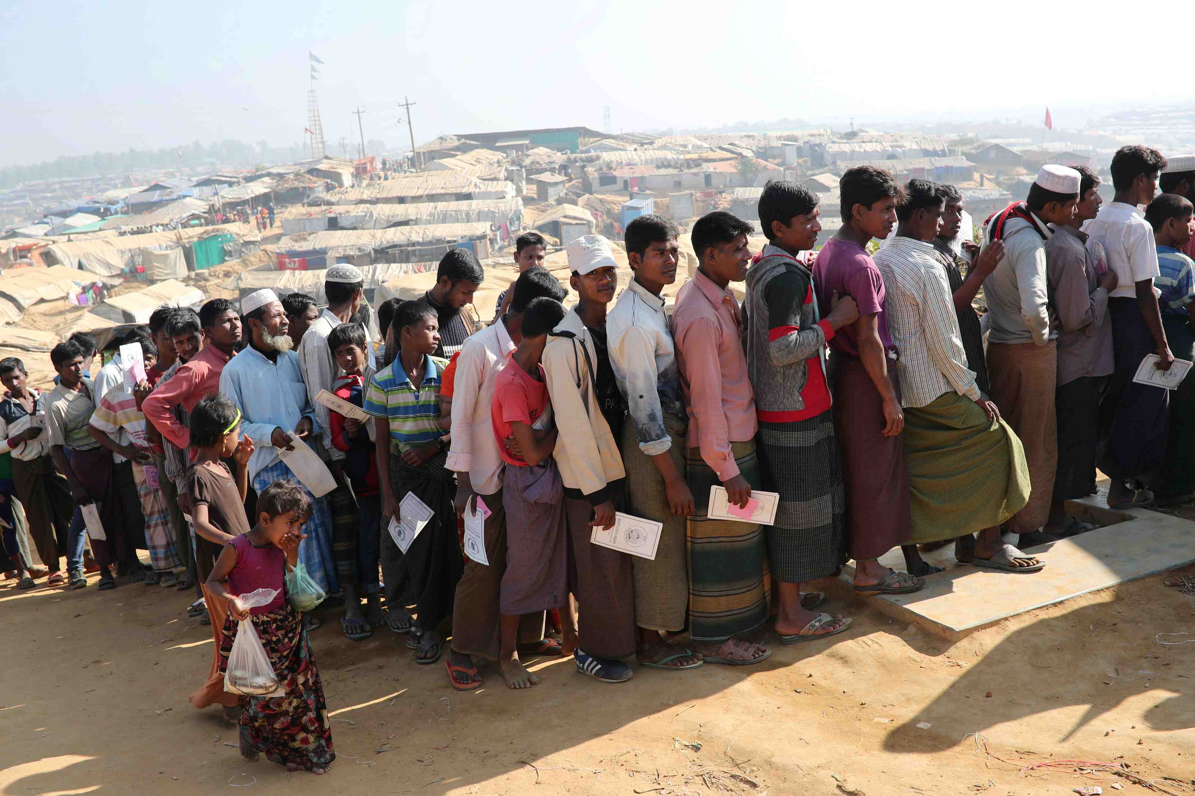 Report du debut du rapatriement des refugies rohingyas