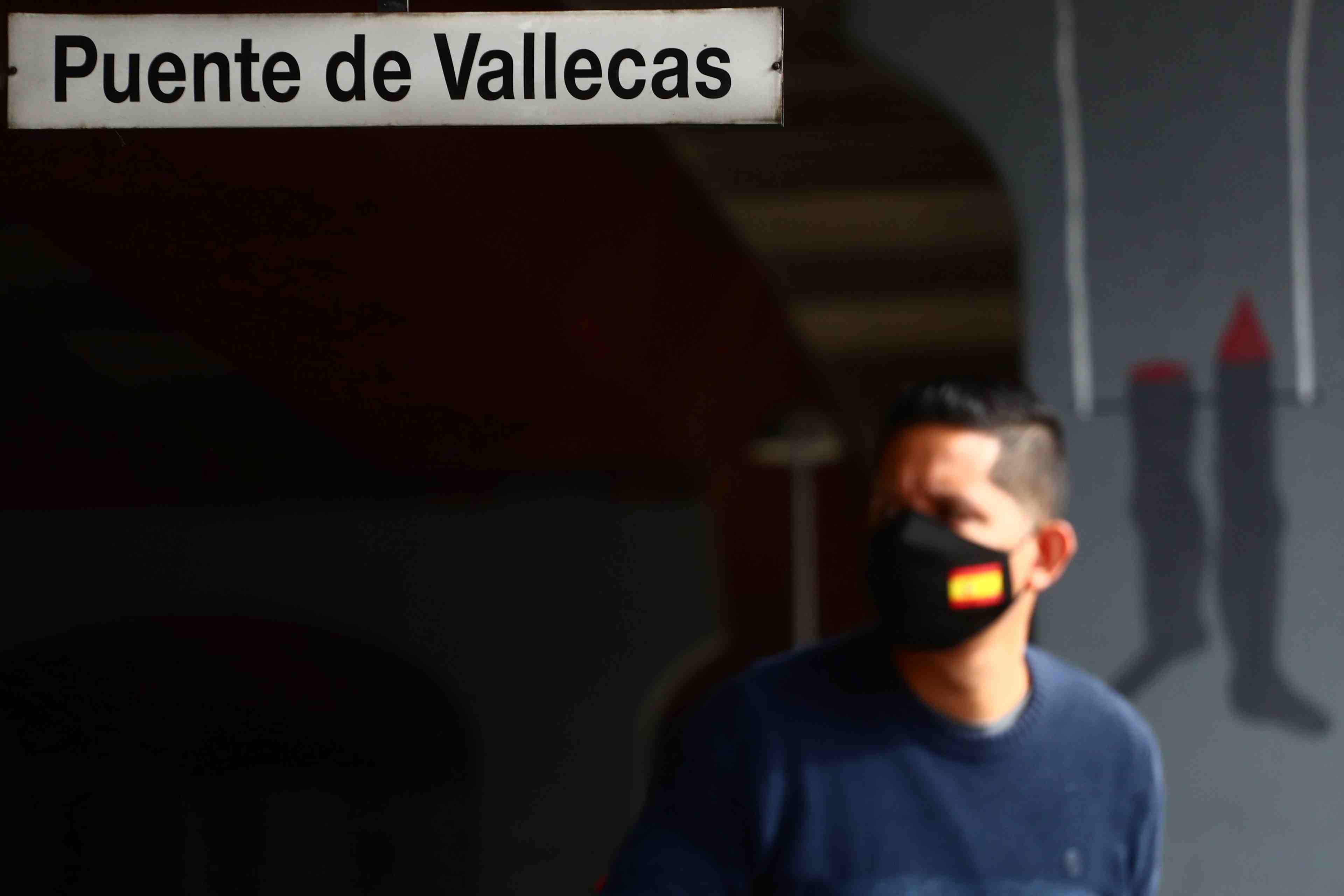 Les quartiers pauvres de madrid partiellement reconfines