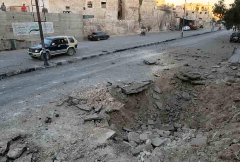 Alep en proie a d'intenses bombardements syriens et russes