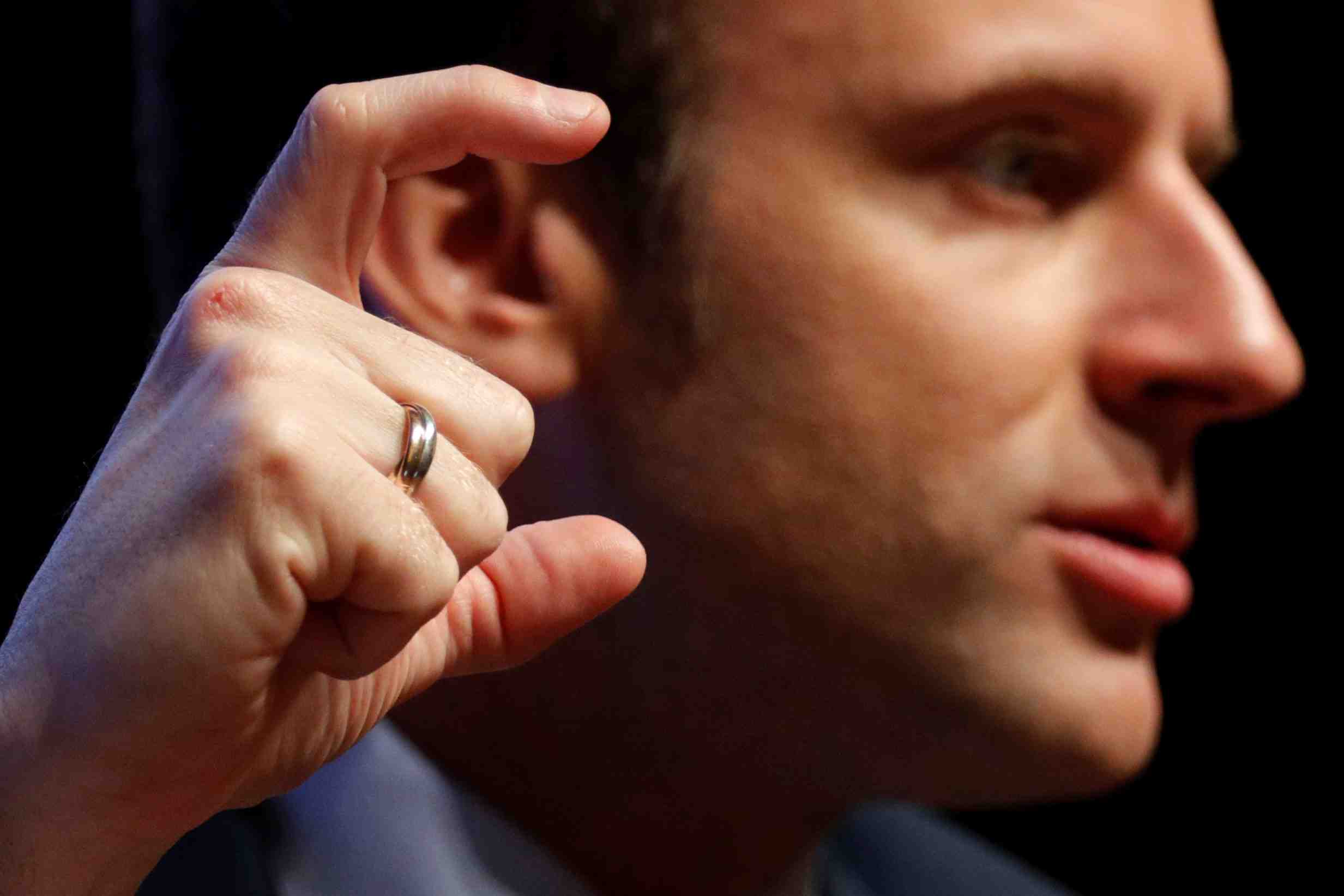 Macron conserve son avance sur le pen, selon un sondage ifop-fiducial