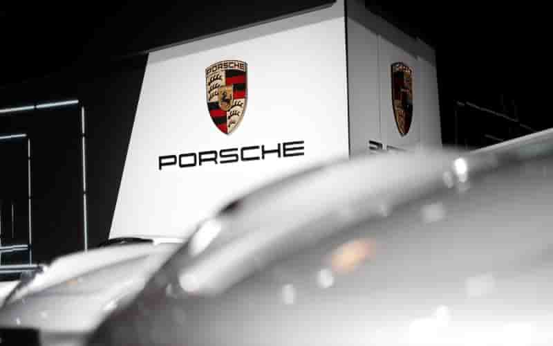 Porsche se risque des poursuites aux etats-unis sur les emissions de ses diesel