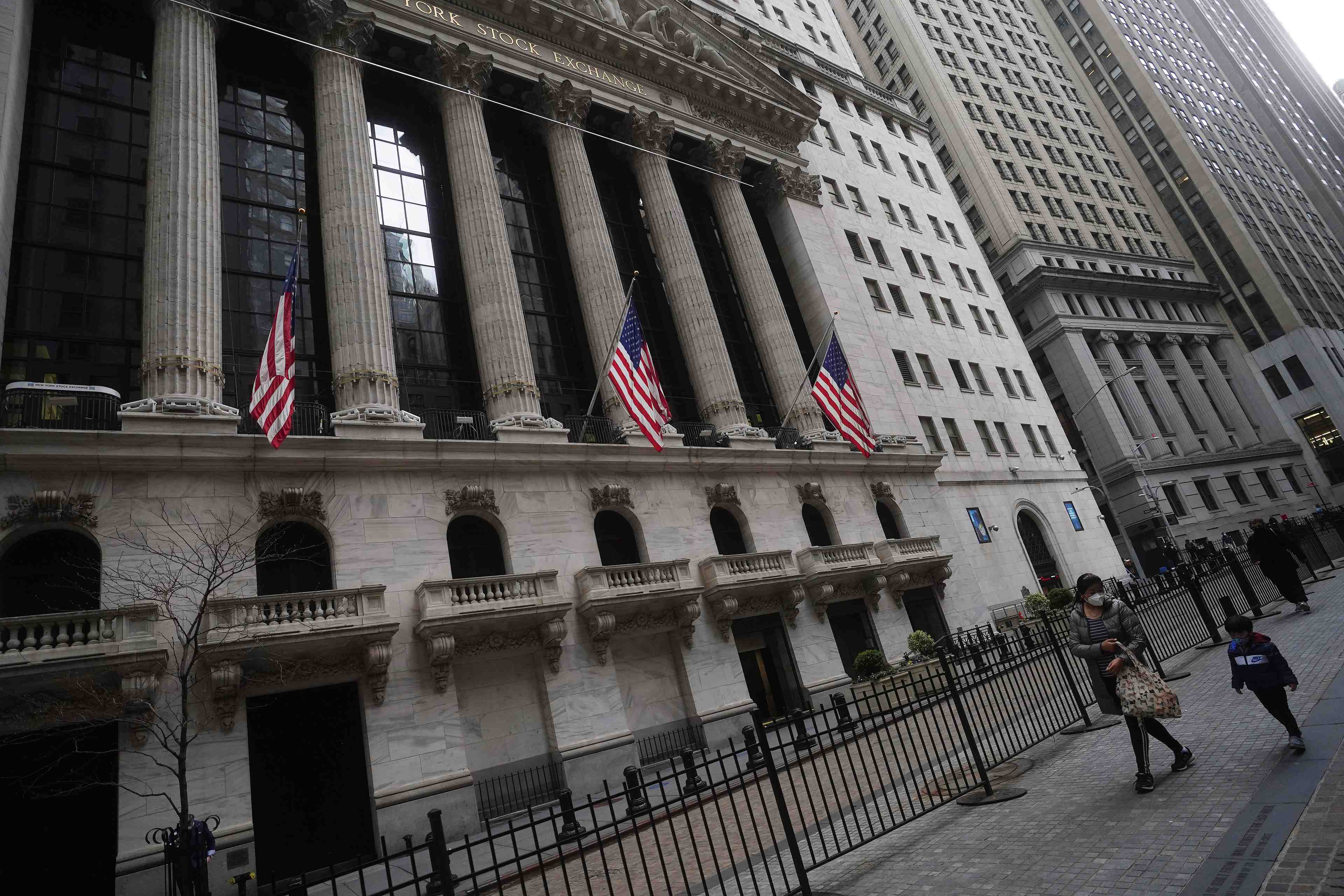 La bourse de new york ouvre en hausse