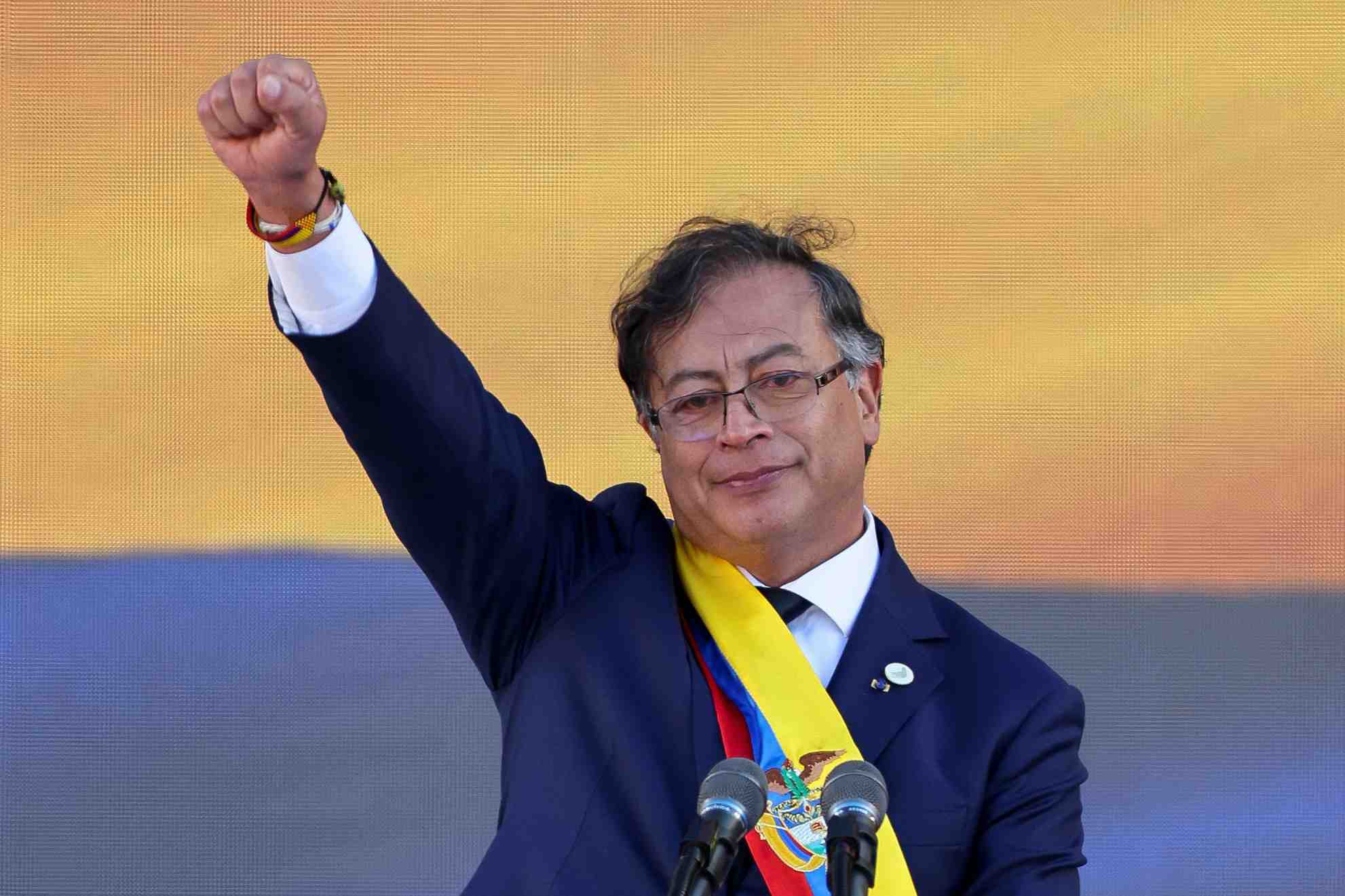 Colombie: petro intronise comme premier president de gauche du pays