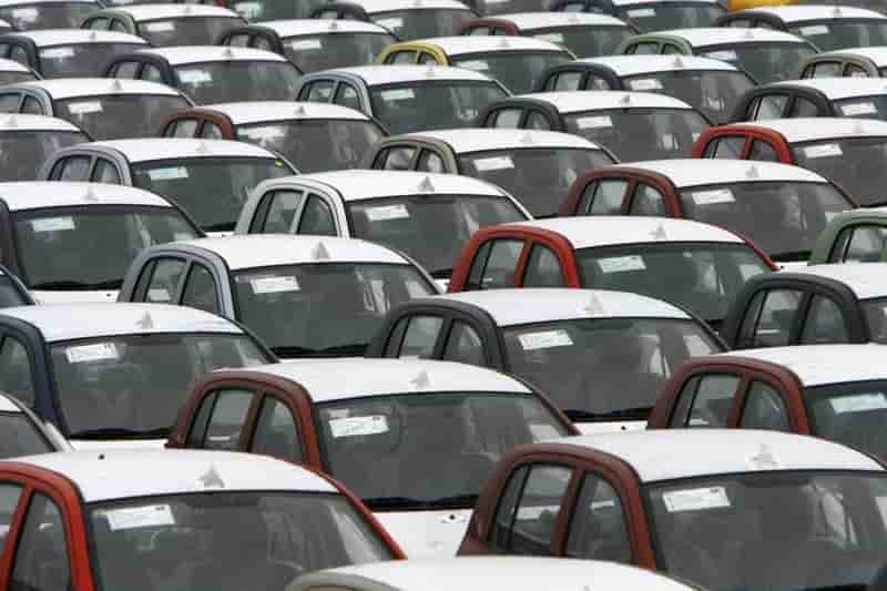 GM va fortement baisser sa production en Russie