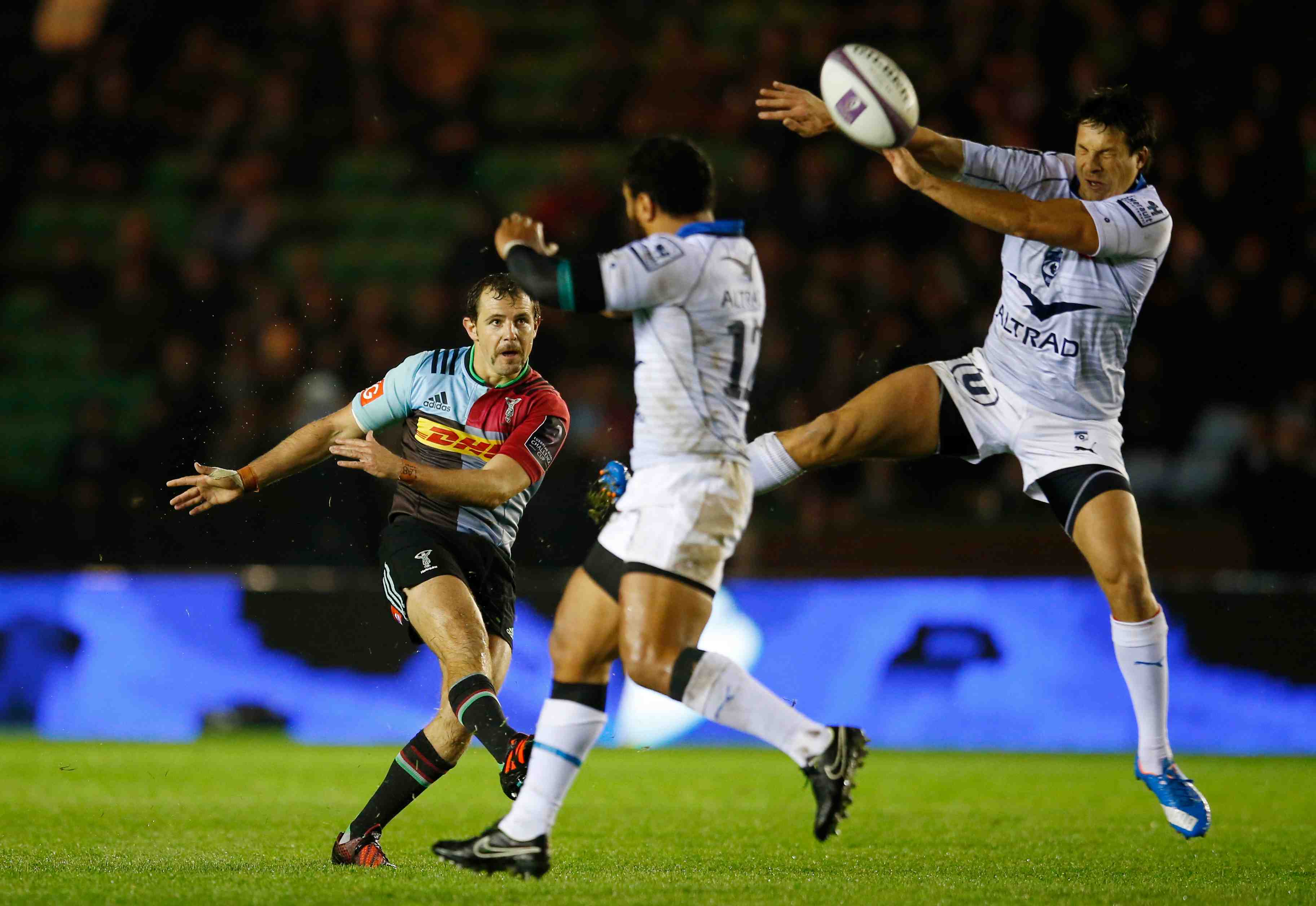 Agen coule, montpellier vole