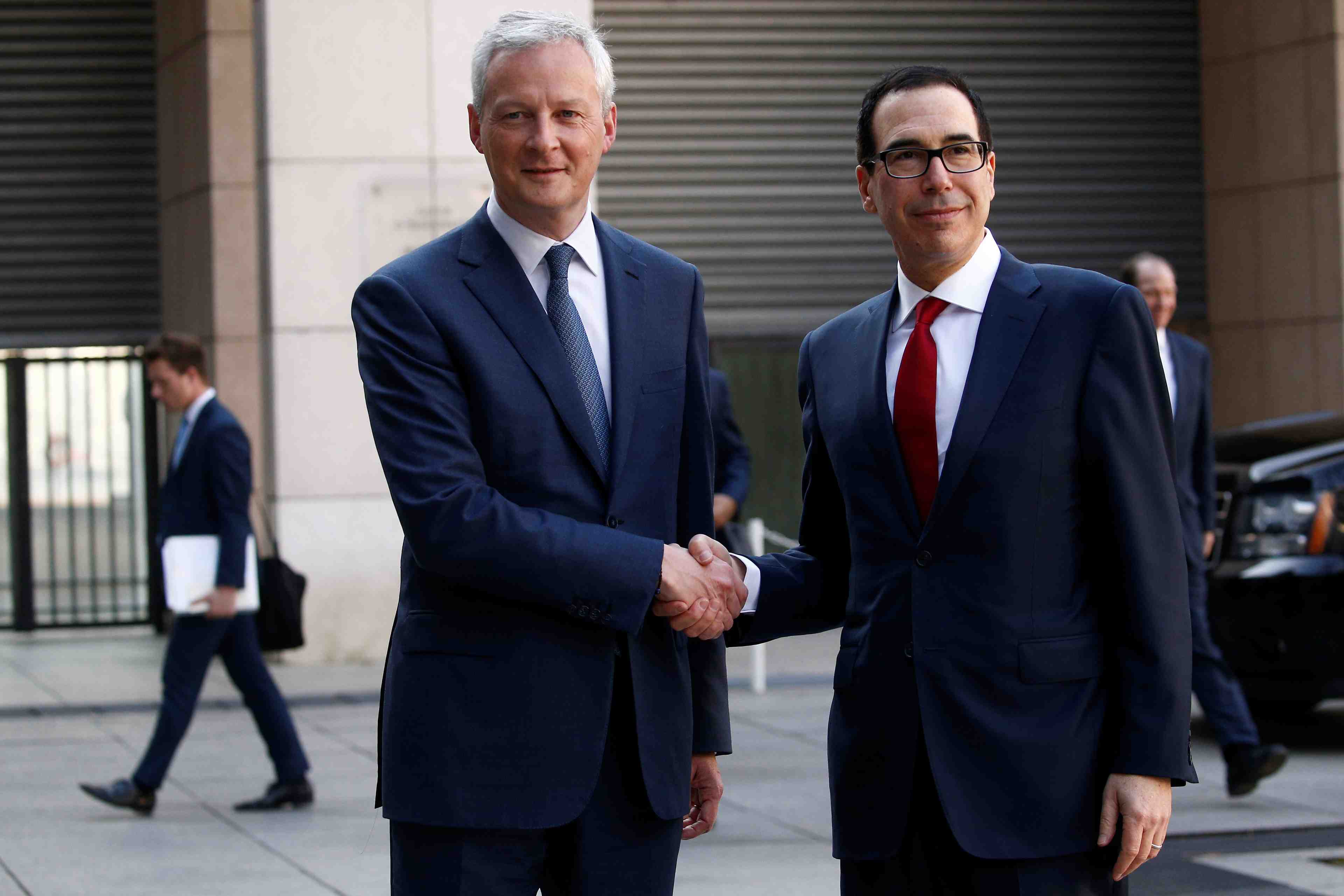 Nouvelle mise en garde de le maire contre une guerre commerciale