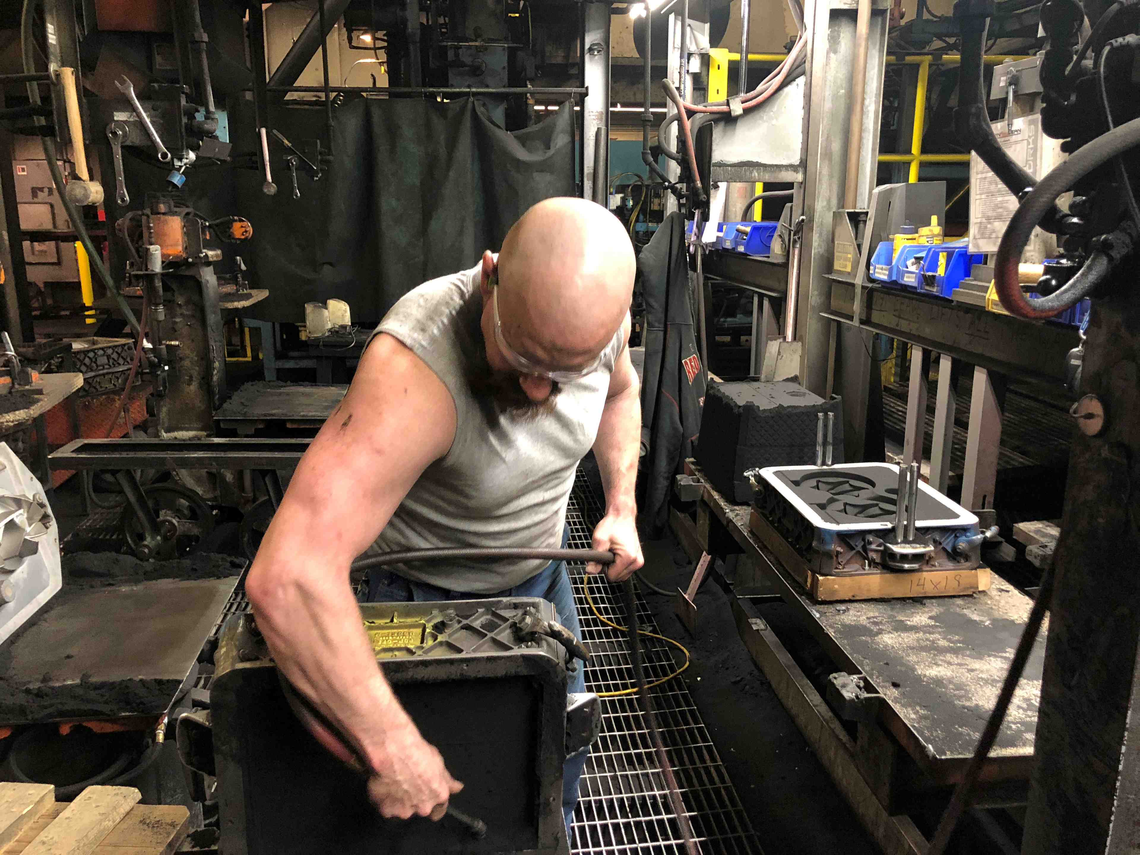 Usa: l'indice ism manufacturier au plus haut depuis 37 ans