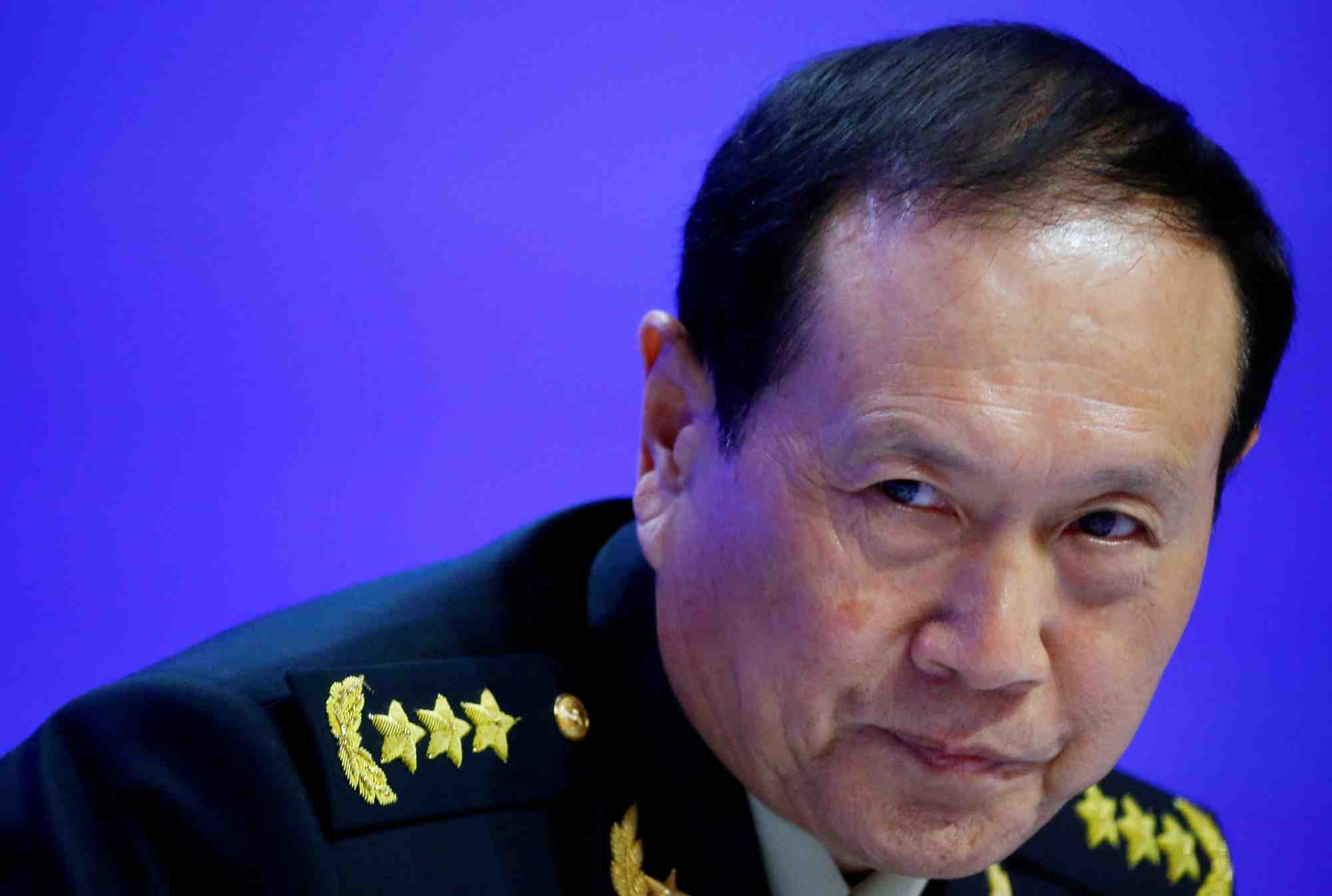 Les usa portent la responsabilite des tensions autour de taiwan, dit la chine