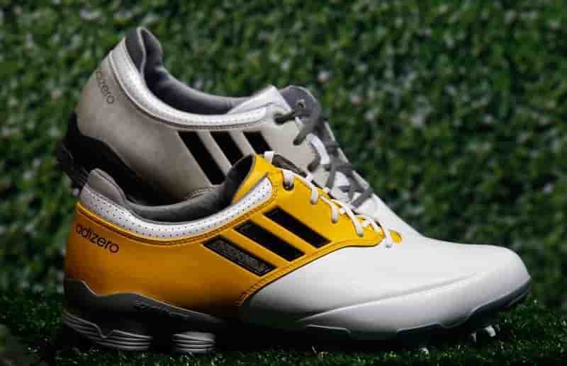 Adidas abaisse ses objectifs à cause de la Russie et du golf