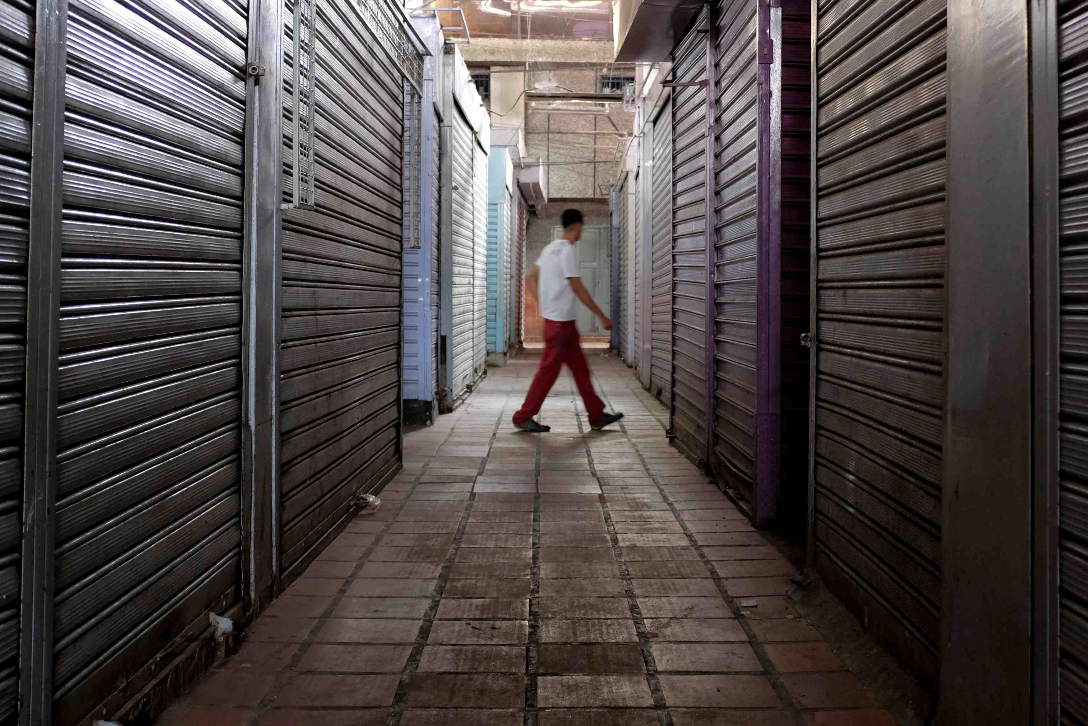 Venezuela: rues calmes a caracas apres la devaluation du bolivar