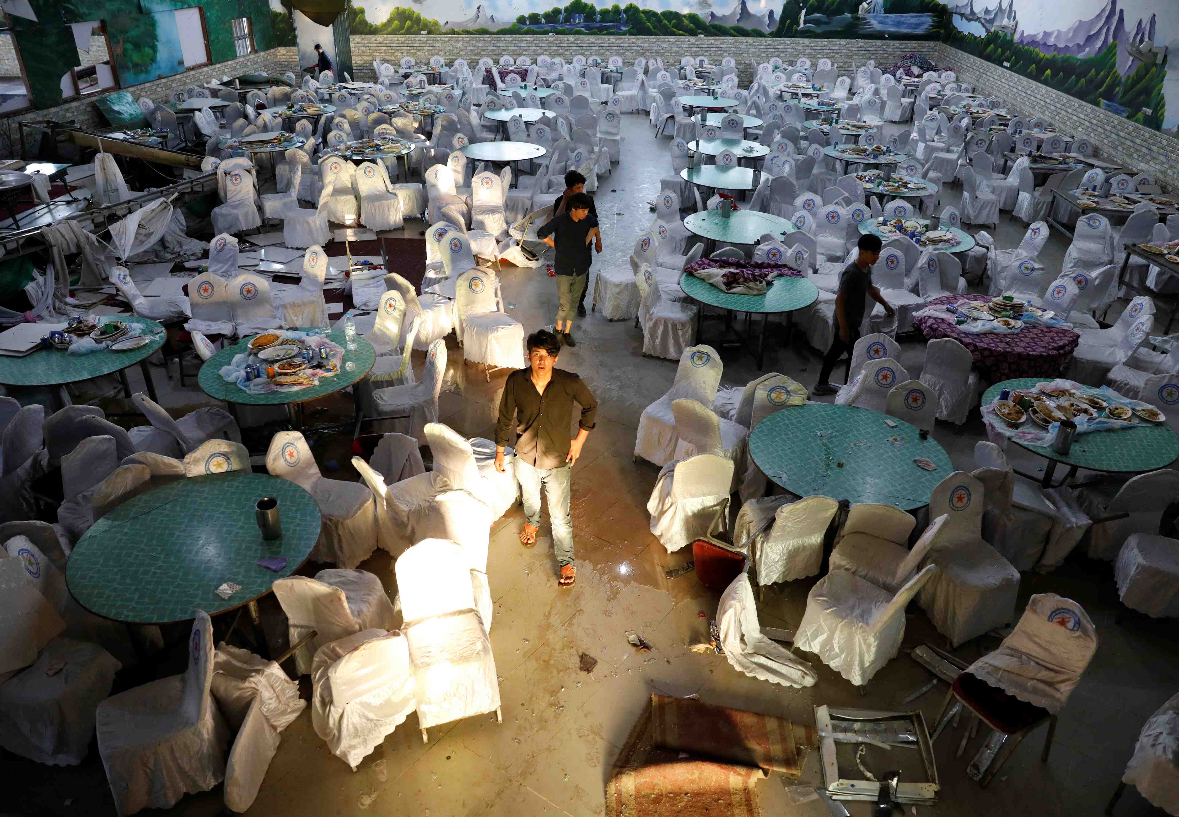 Attentat suicide lors d'un mariage a kaboul, 63 morts, 182 blesses