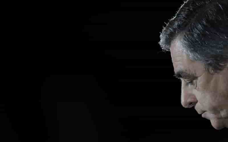 Le deontologue de l'assemblee saisi sur les activites de fillon