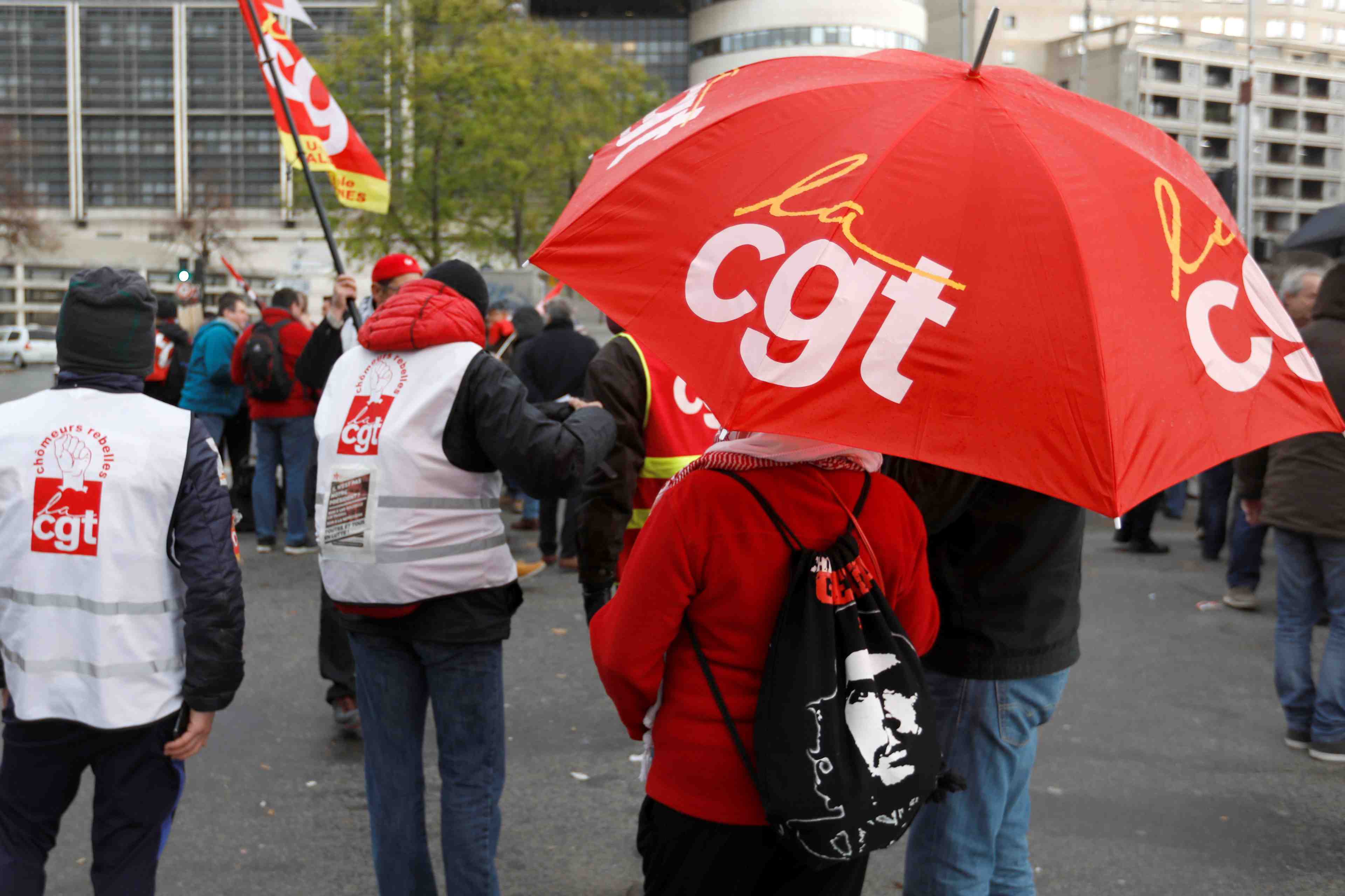 Une mobilisation sociale pour "eveiller les consciences"