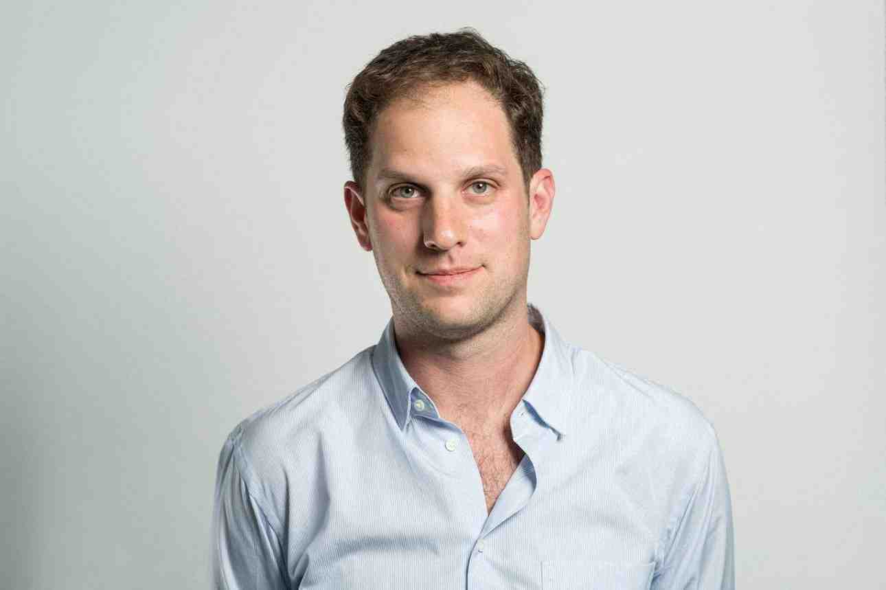 Photo du journaliste du wall street journal evan gershkovich
