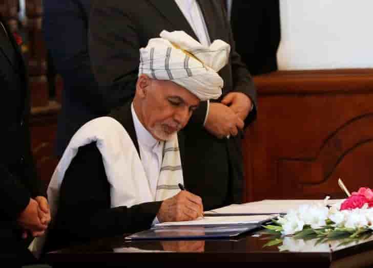 Le president afghan refuse de limoger ses ministres