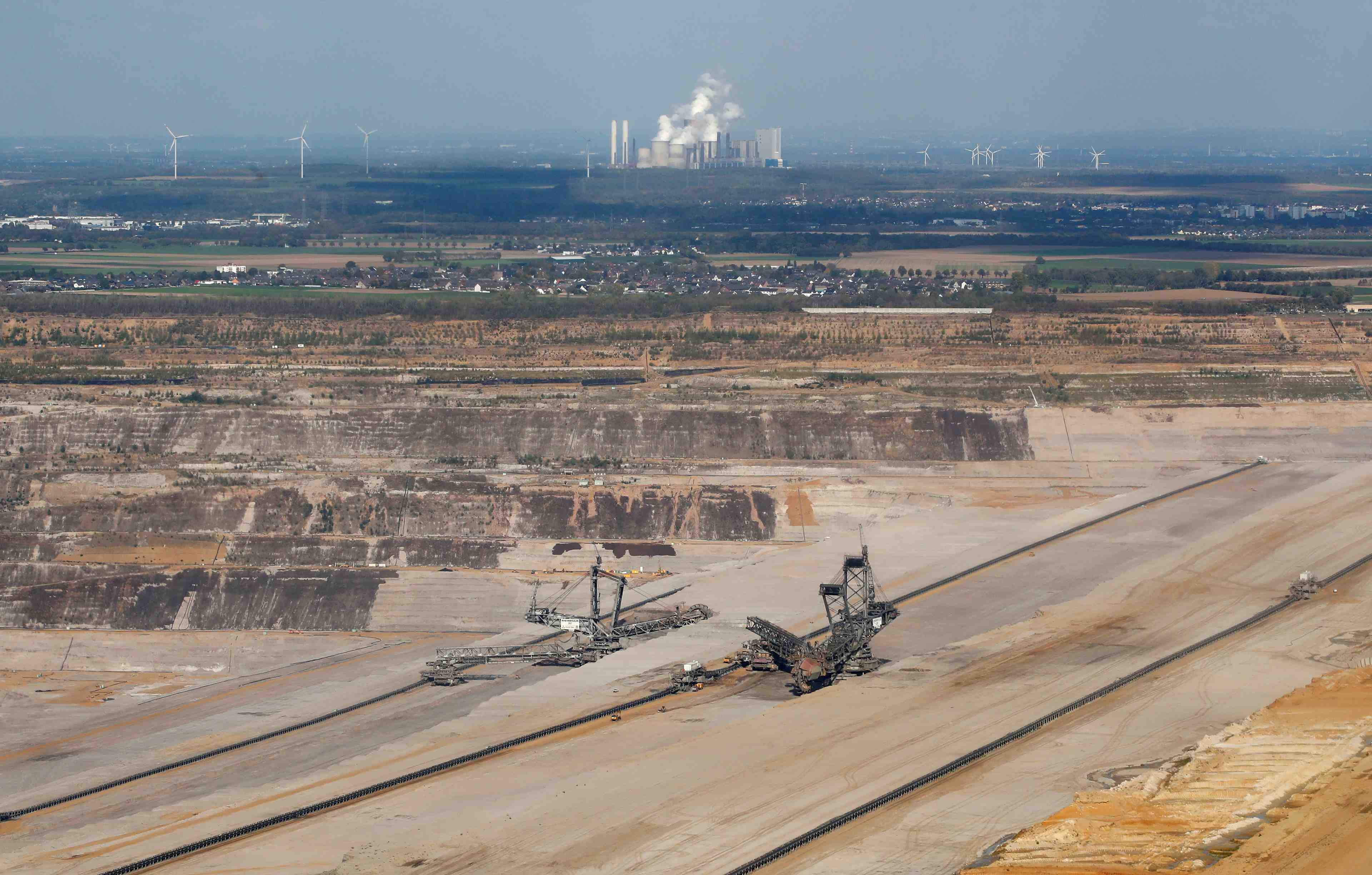 Rwe: la production de hambach baissera apres la decision de justice