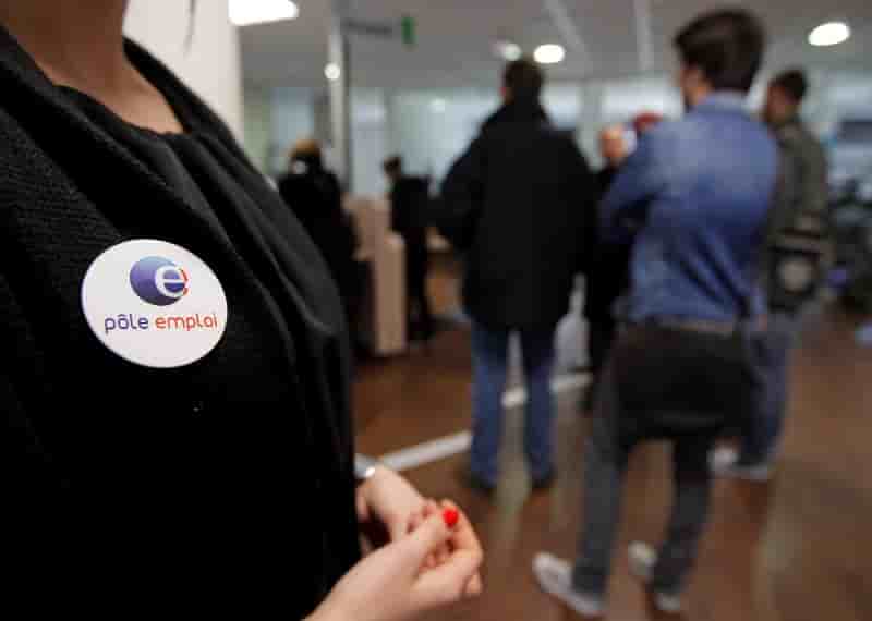 François Rebsamen veut renforcer le contrôle des chômeurs