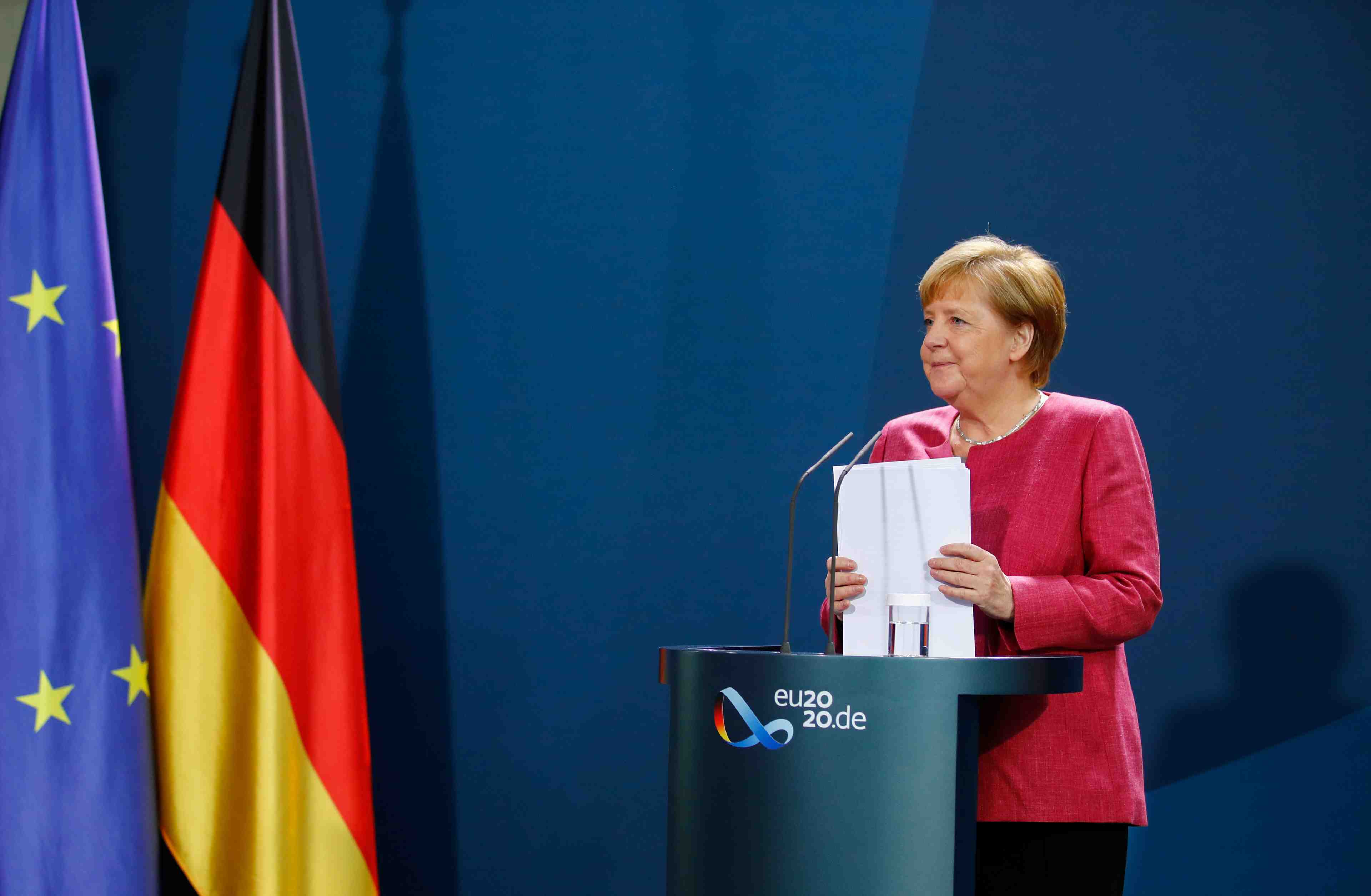 Coronavirus: merkel et les maires des grandes villes s'accordent sur des mesures plus fermes