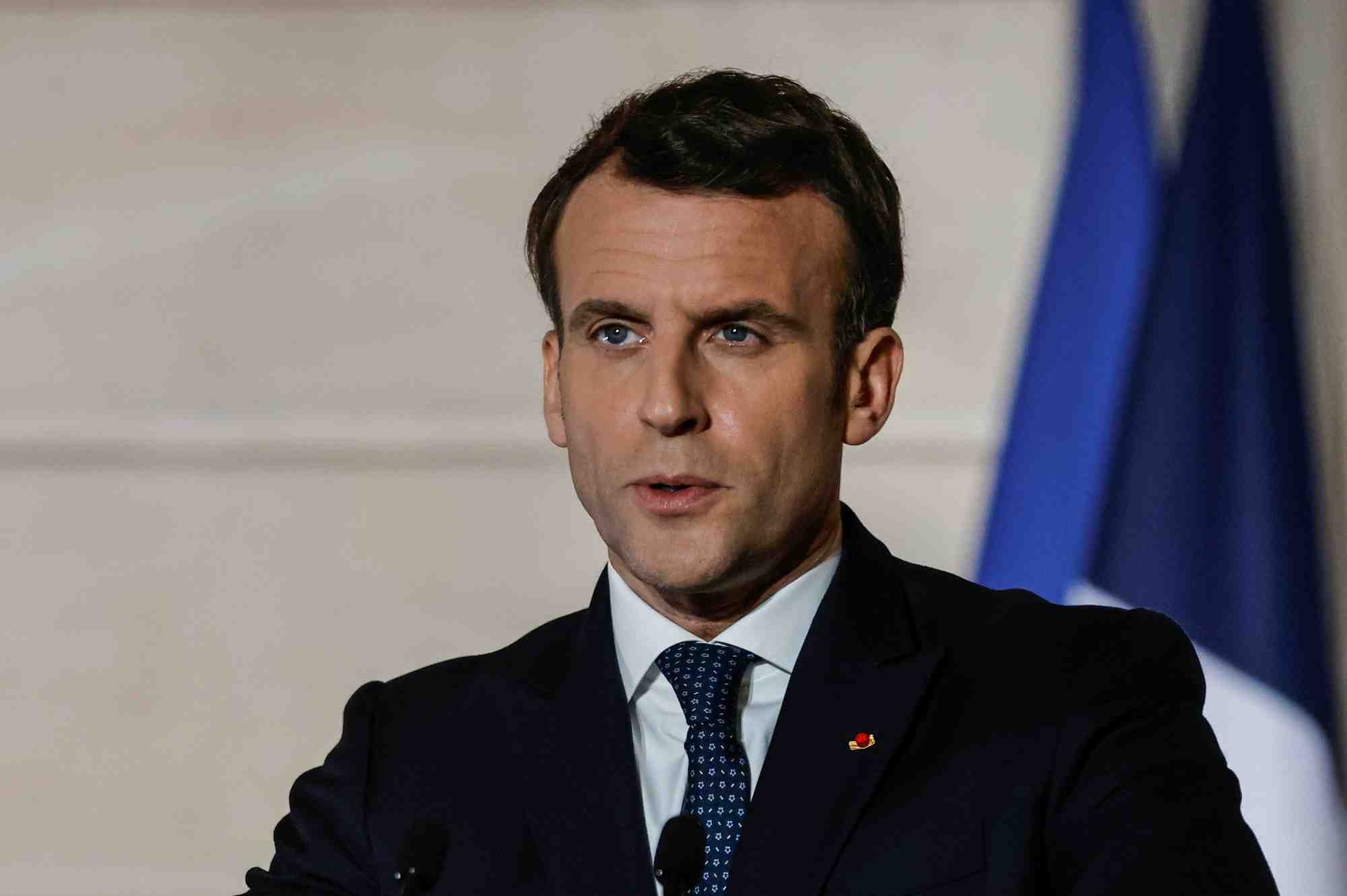 Macron veut encourager le mentorat pour les jeunes