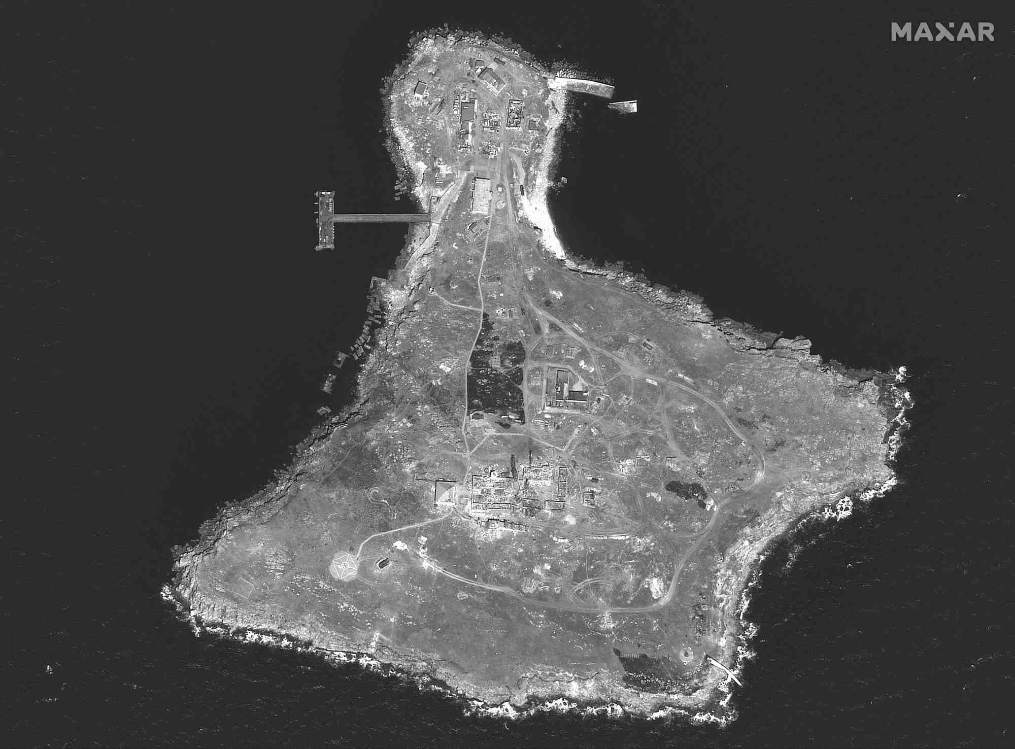 Ukraine: les forces russes se retirent de l'ile aux serpents en mer noire