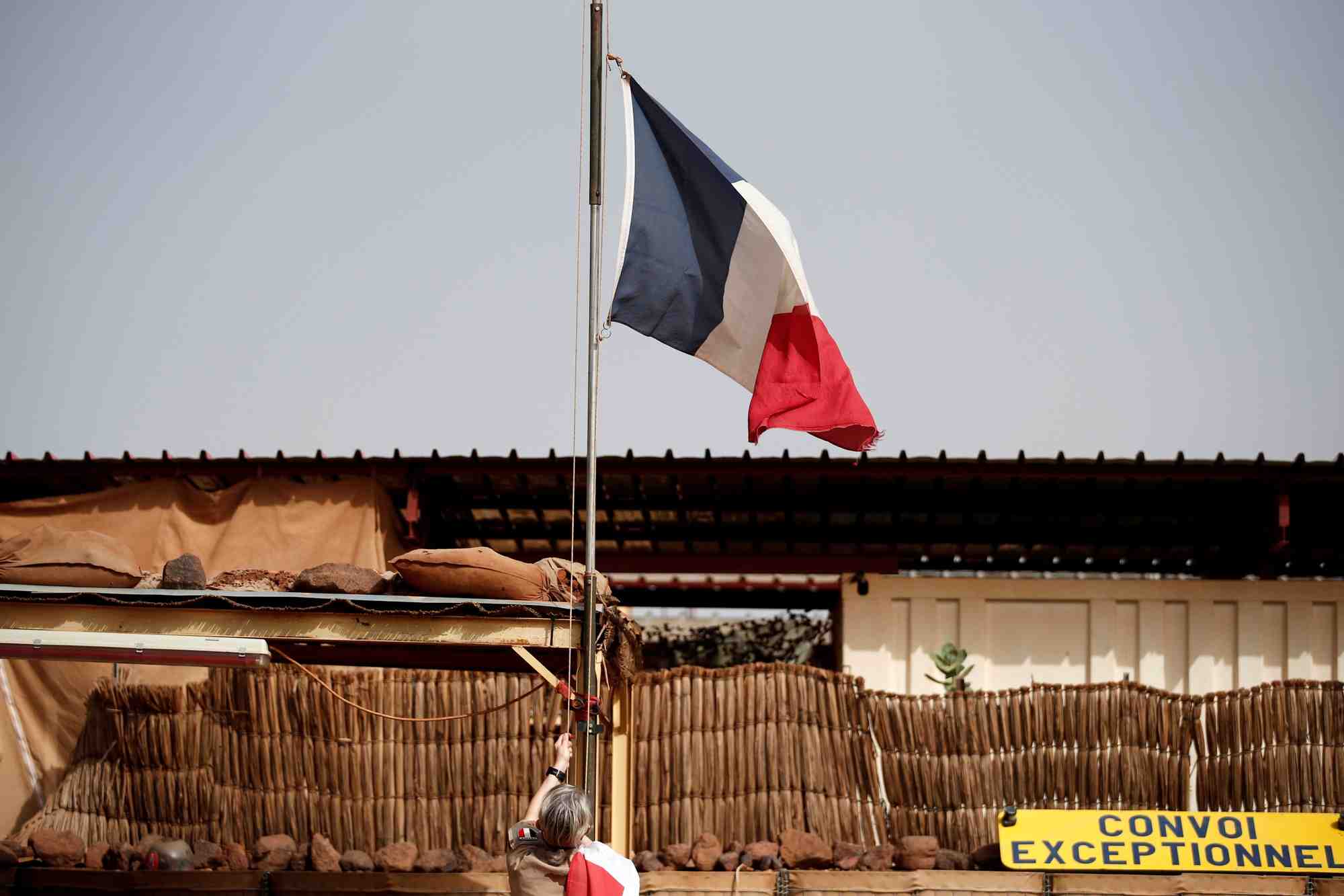 La france prepare sa nouvelle strategie au sahel