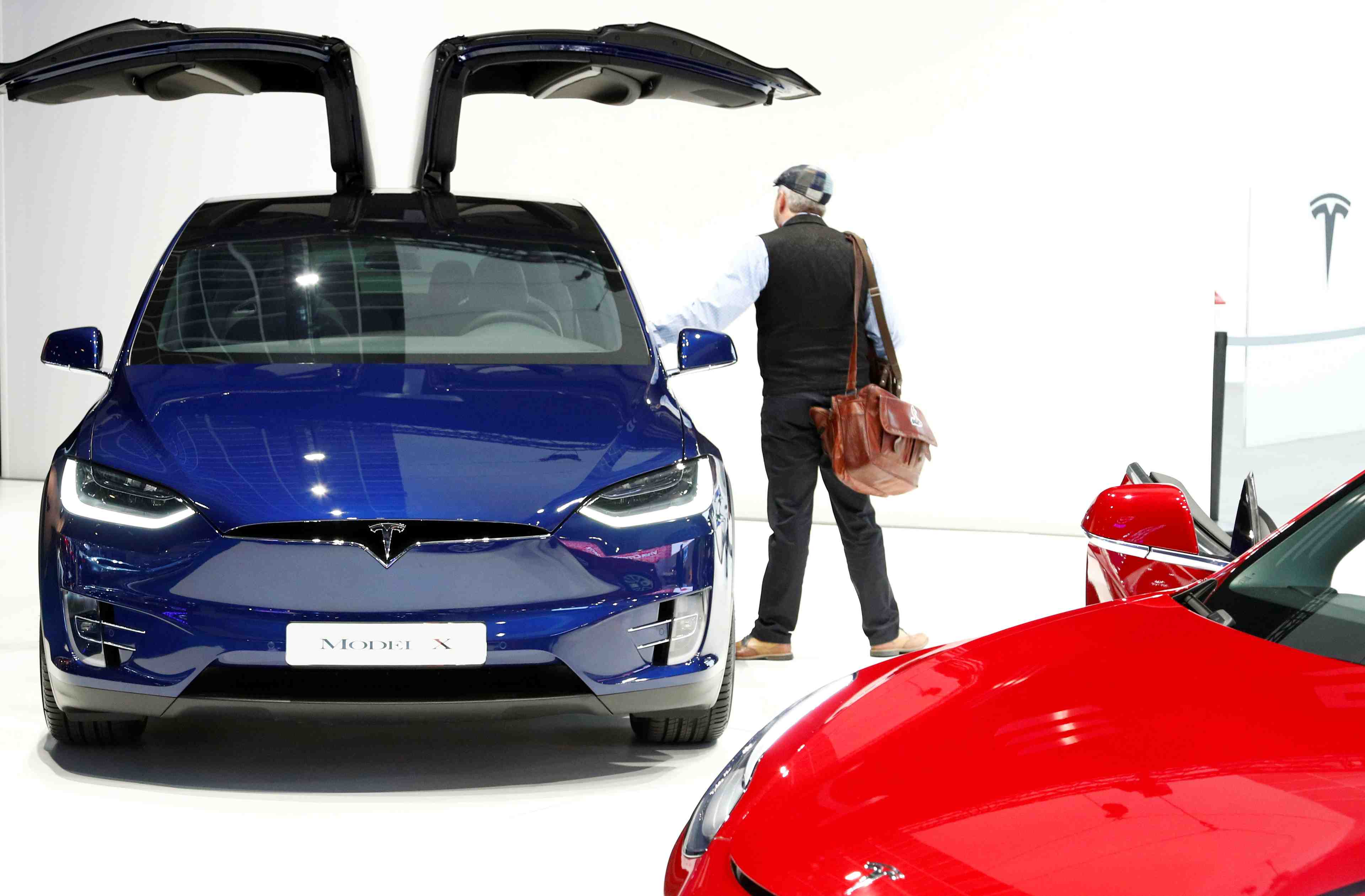 Tesla va consacrer moins de temps a la production des model s et x