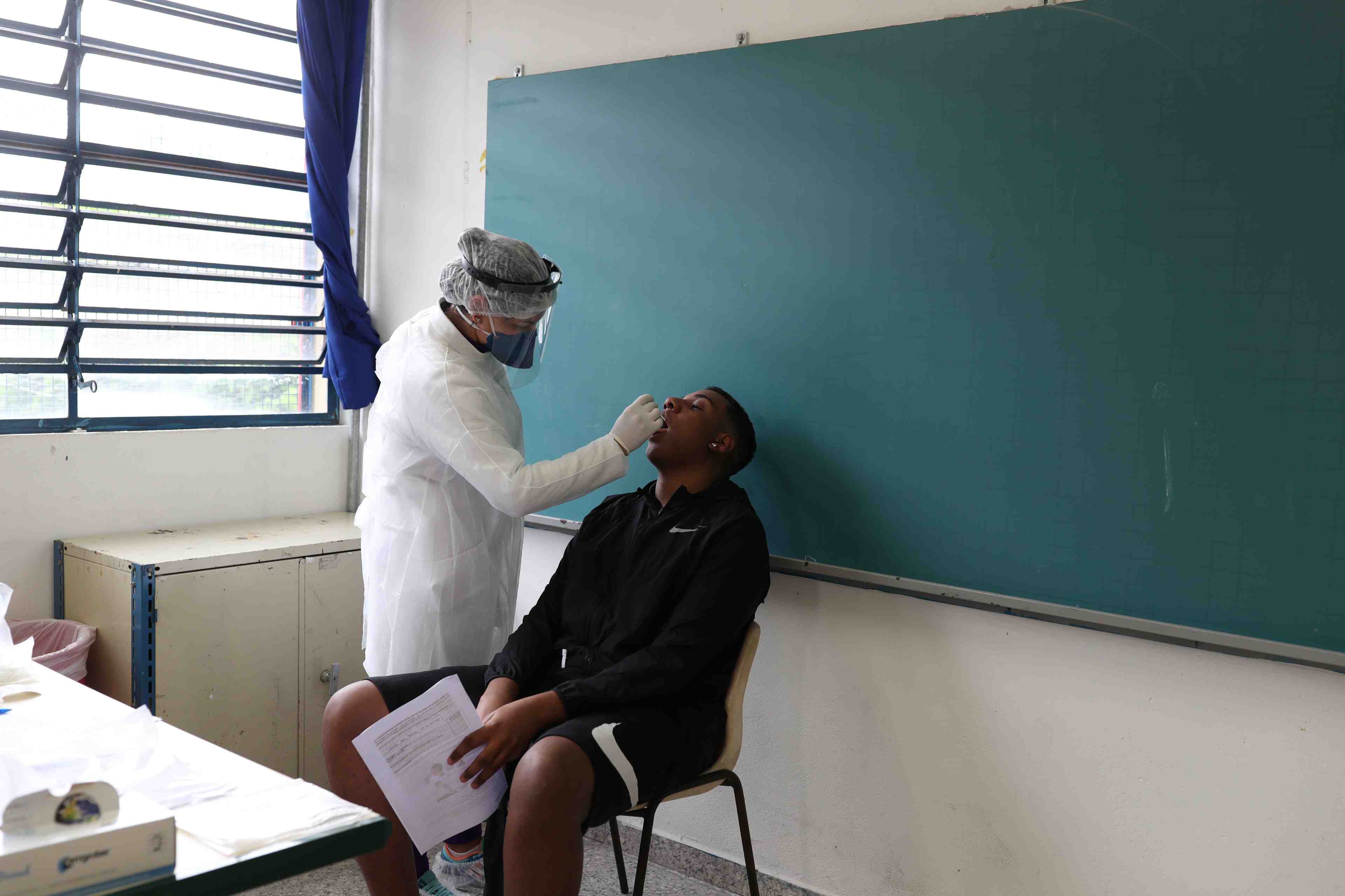 Coronavirus: le bilan au bresil depasse les 5,6 millions de cas