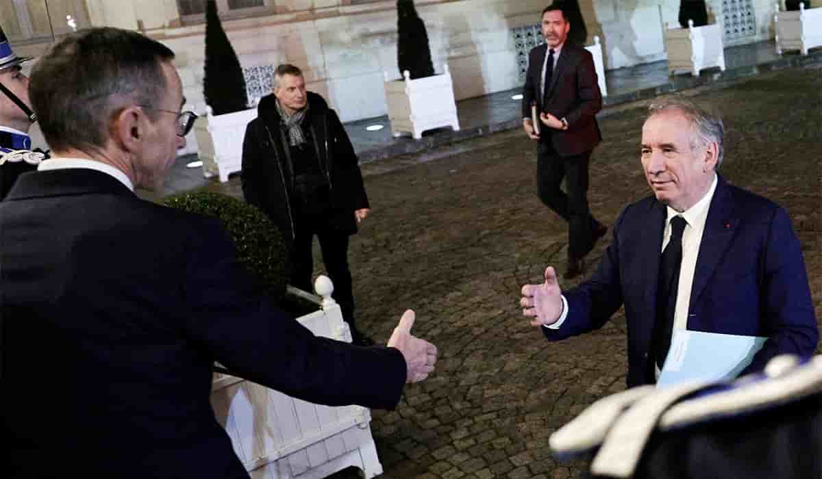Le ministre de l’Intérieur Bruno Retailleau et le Premier ministre Francois Bayrou, le 14 décembre 2024, à Paris.