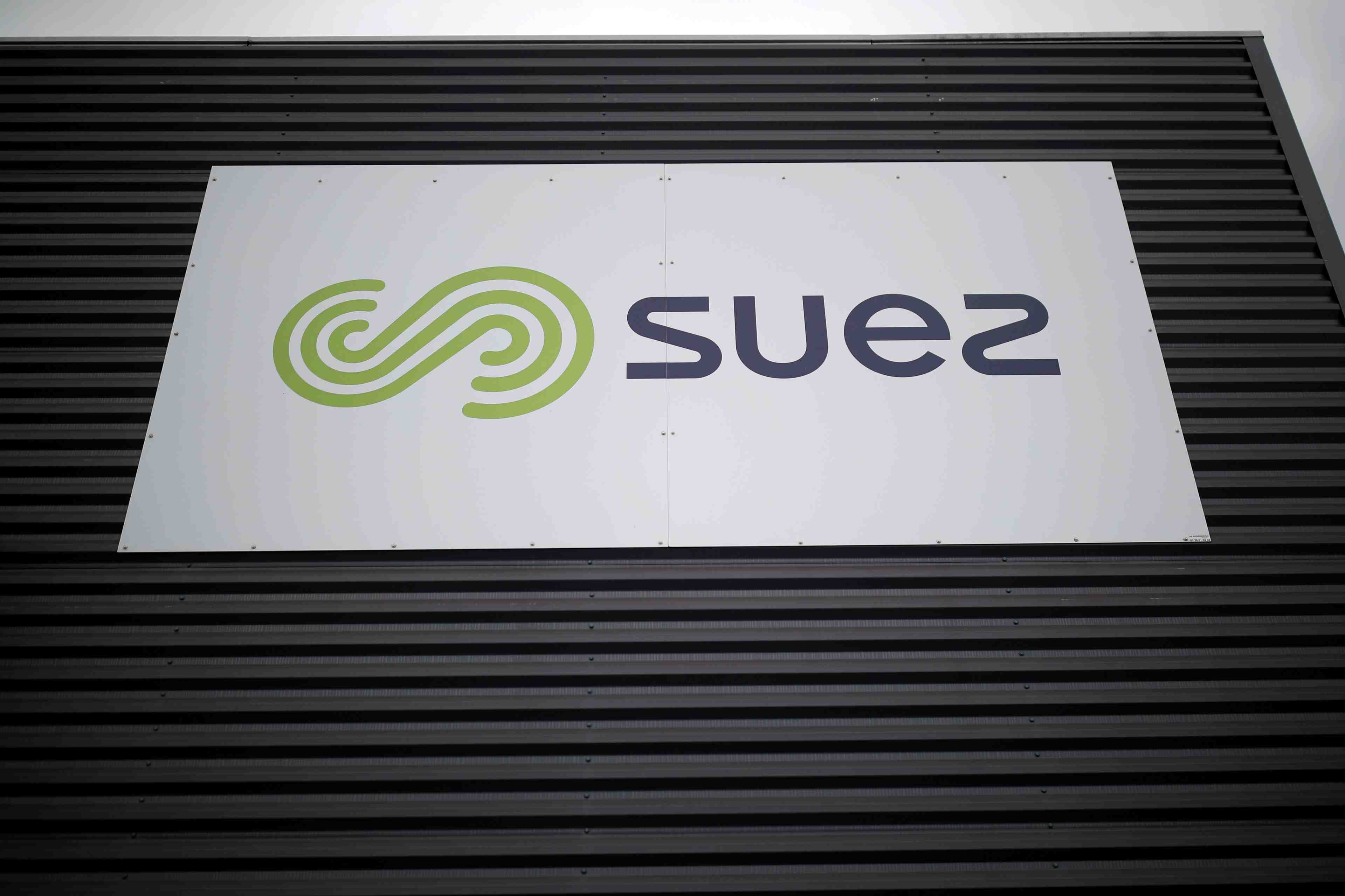 Suez reitere son souhait de trouver une solution negociee avec veolia