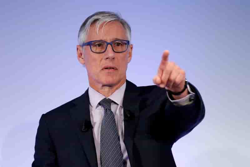 Sanofi exhorte medivation a engager des discussions sur son offre
