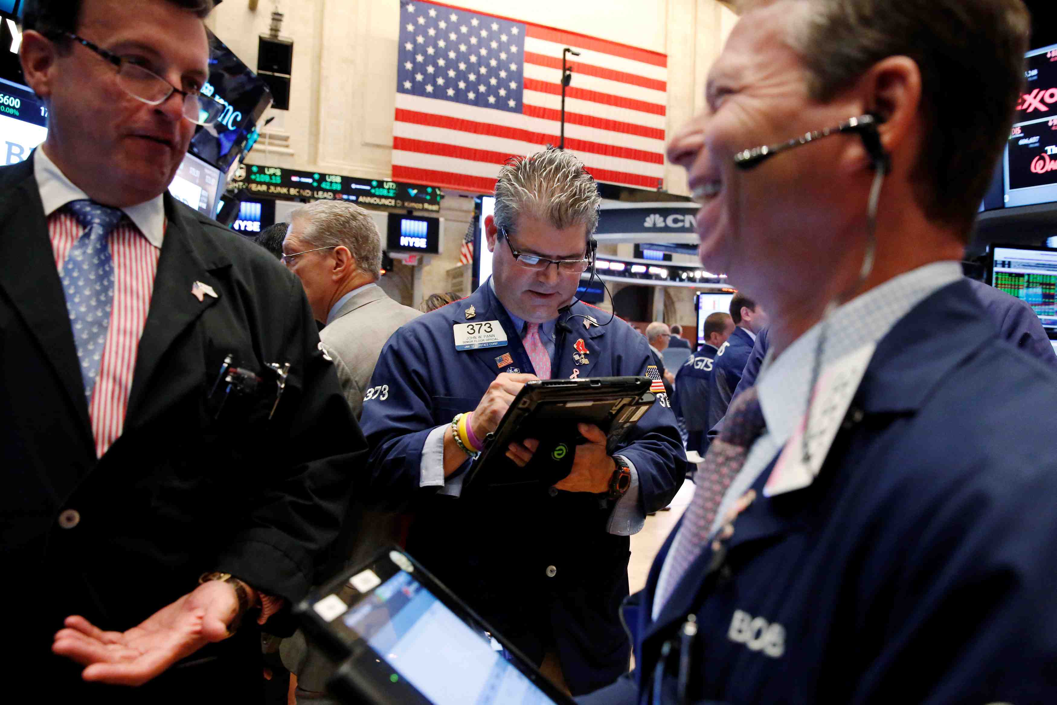 Wall street stable a la cloture