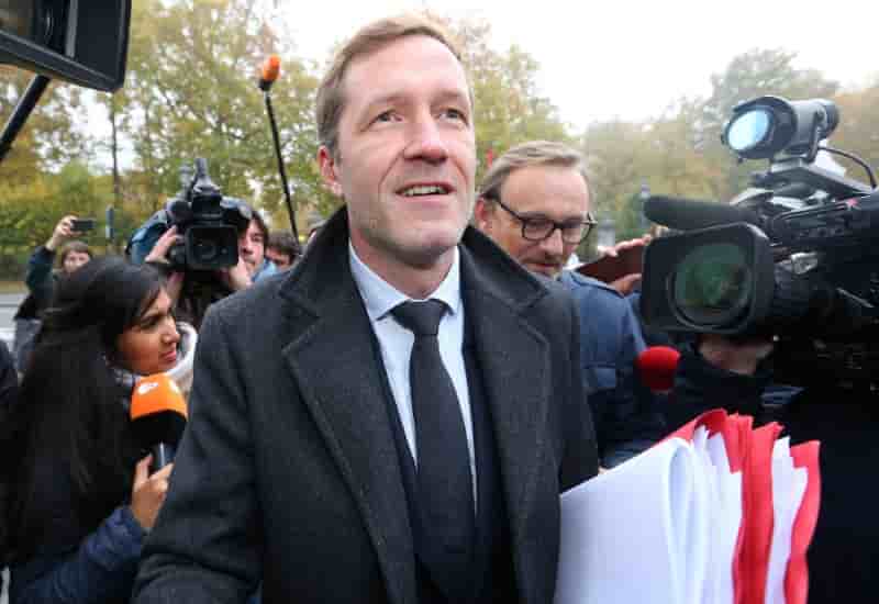 Le belge magnette "flatte" d'etre invite a mener la liste ps aux europeennes