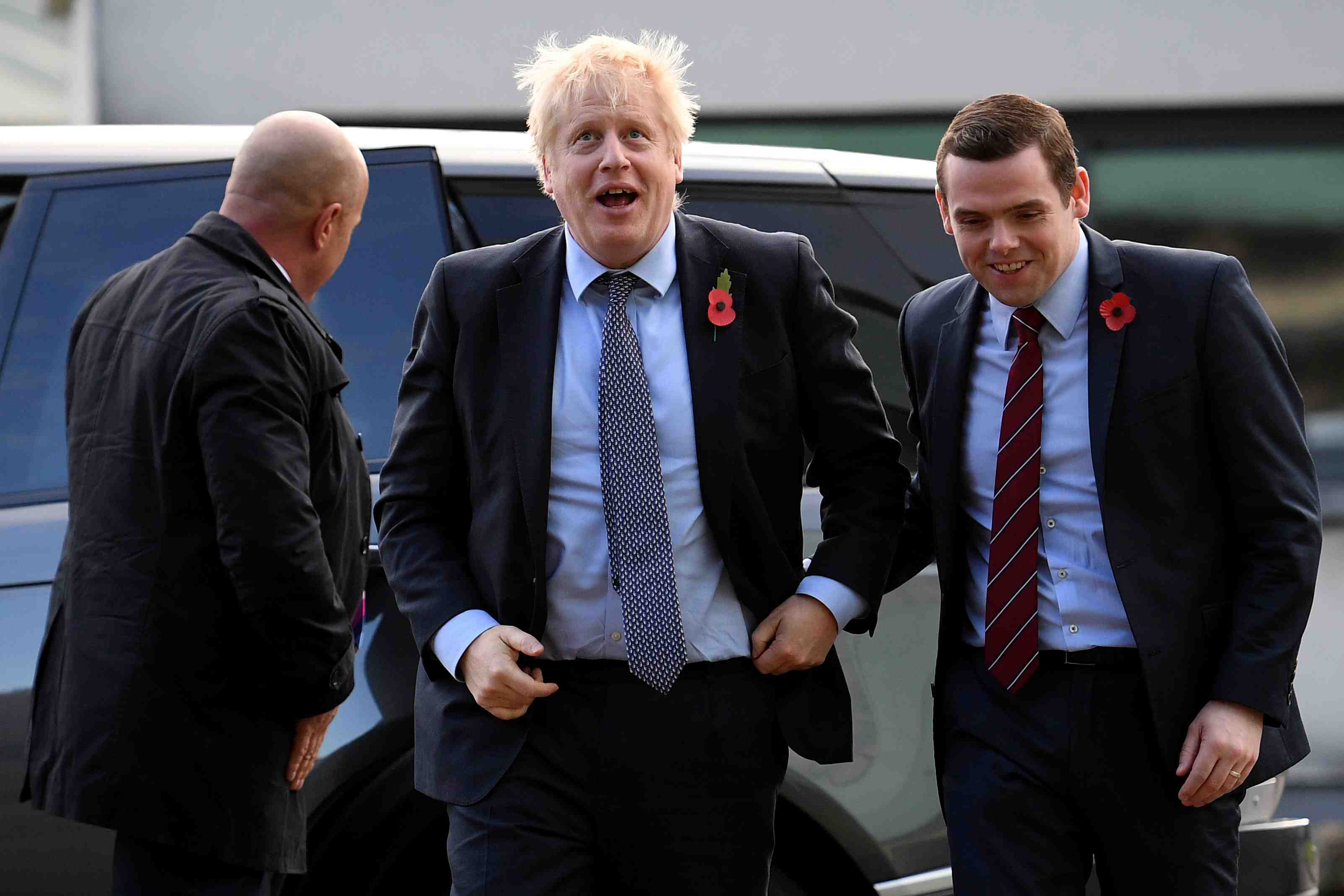 Gb: un ministre demissionne apres la controverse cummings