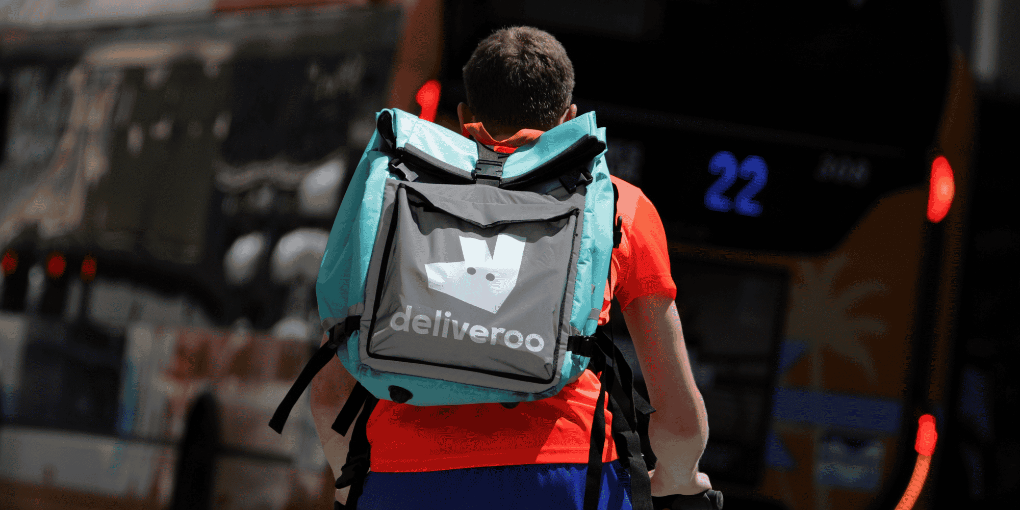Uber negocie le rachat de deliveroo