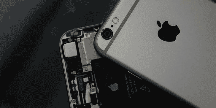 Excuses d'apple apres avoir admis brider d'anciens iphones