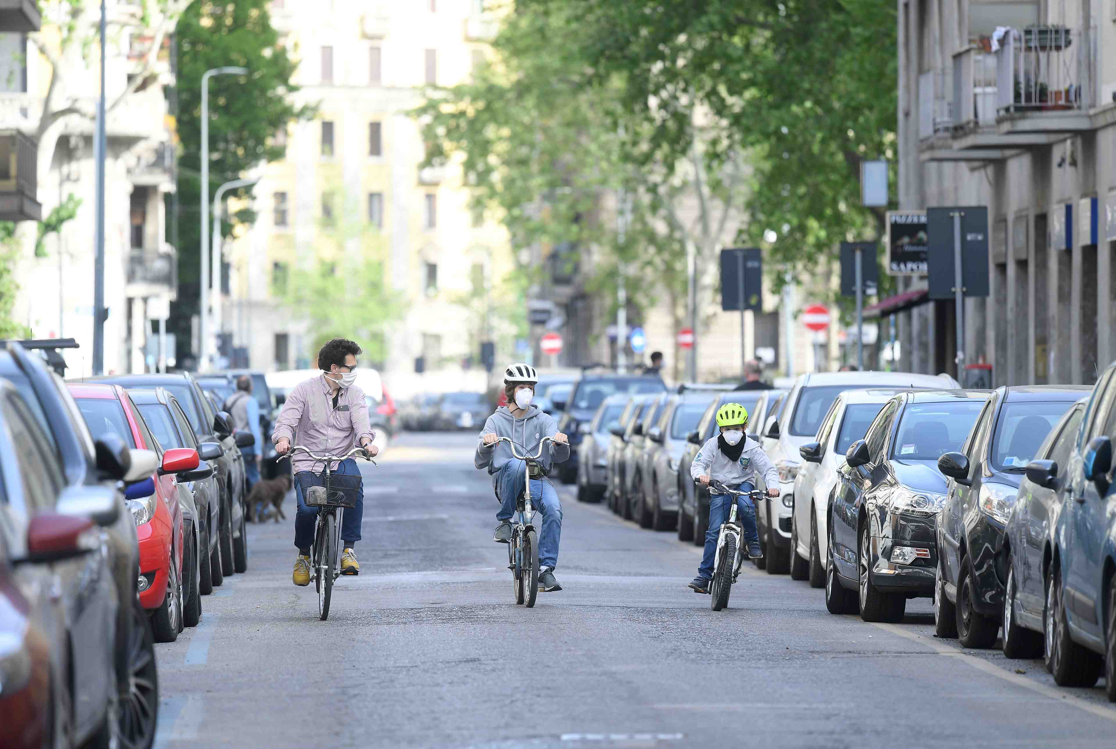 Coronavirus: plus faible hausse du nombre de morts en six jours en italie