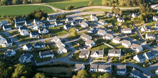 « Le pavillonnaire est de loin le premier habitat des français, et en Ile-de-France, on compte 1,4 millions de propriétaires de foncier individuel occupant 47% des surfaces urbanisées », indique Benjamin Aubry, président de la startup Iudo, spécialisée dans la densification douce.