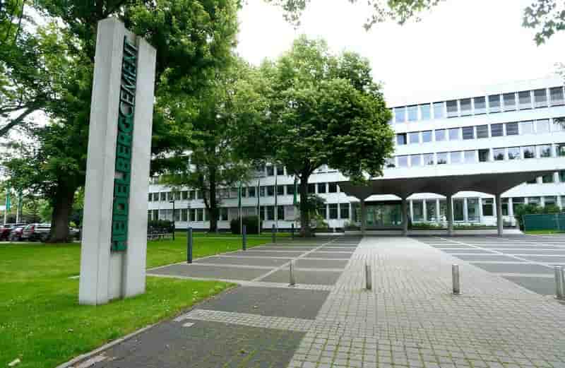 Heidelbergcement releve l'objectif des synergies italcementi