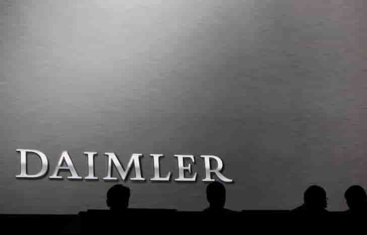Daimler investit 2,6 milliards d'euros dans ses camions electriques
