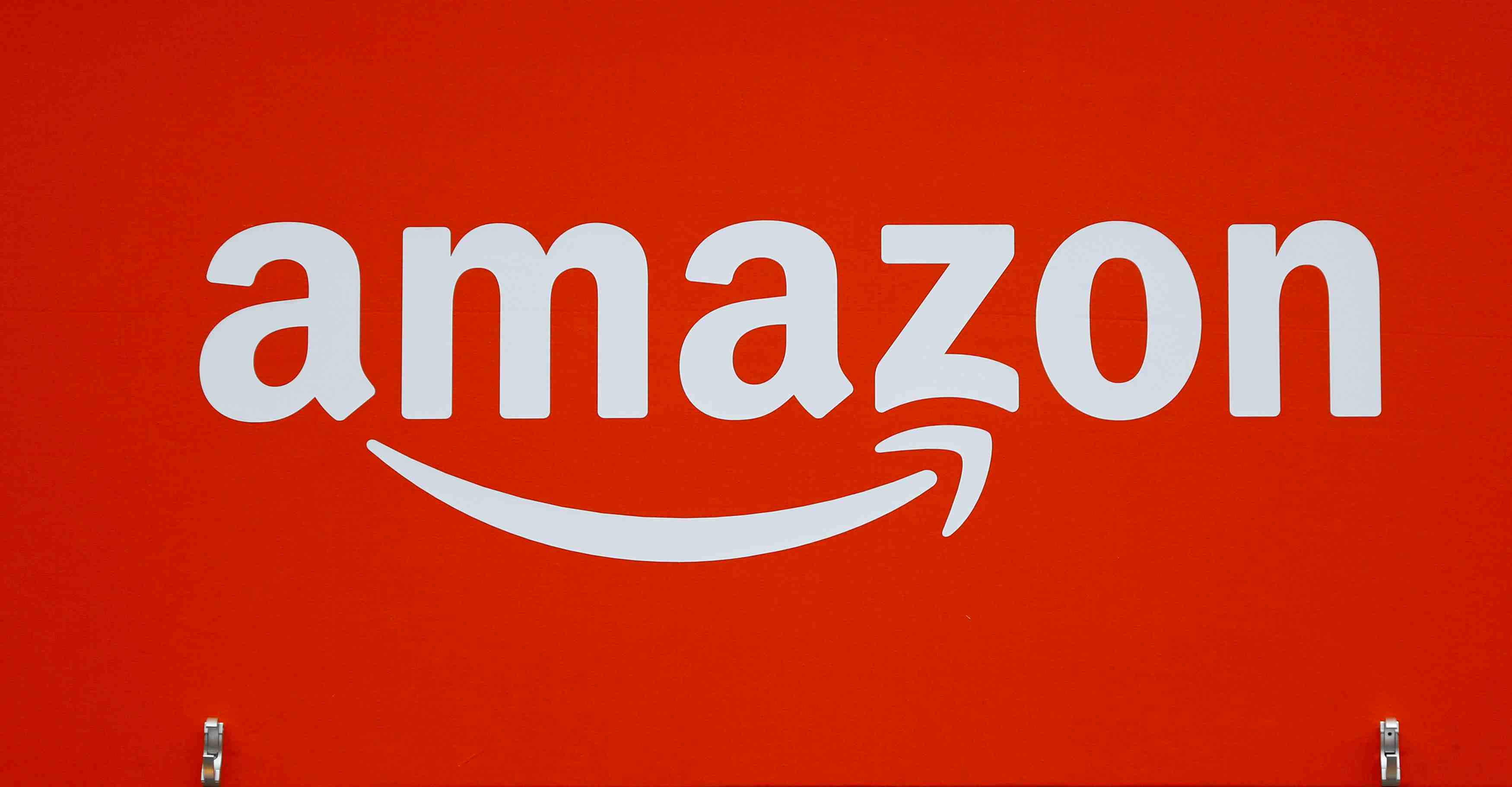 Apple music s'ouvre aux enceintes echo d'amazon