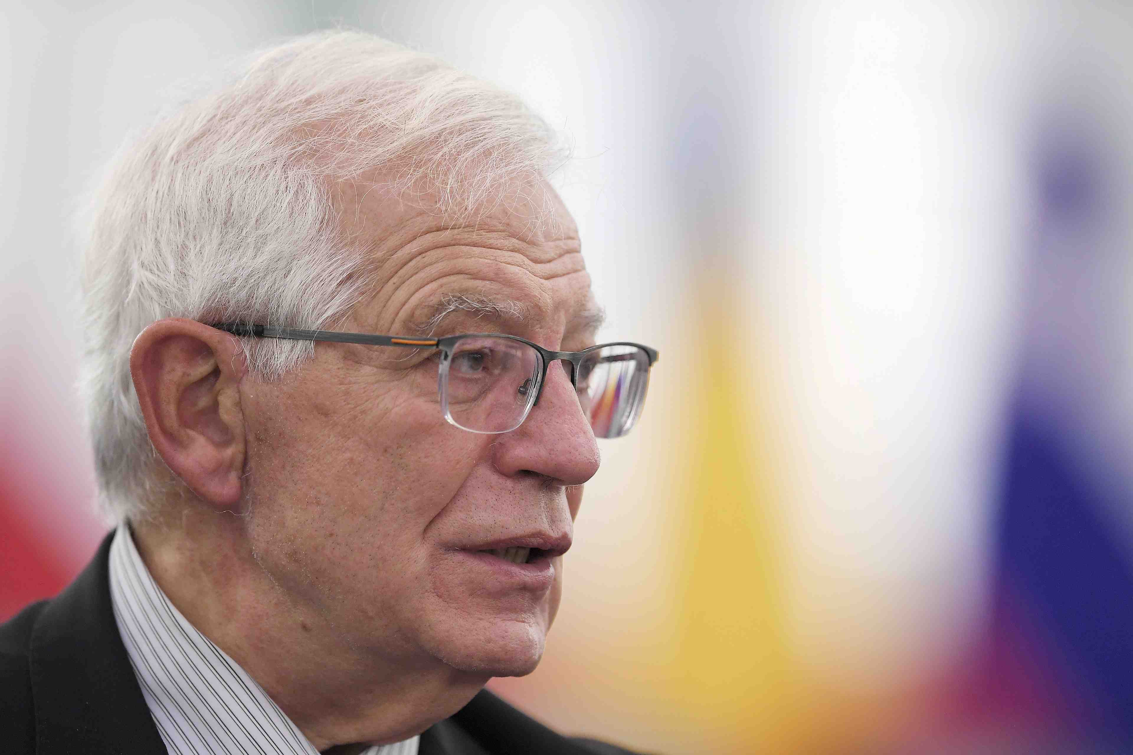 Sous-marins: la decision australienne jugee rationnelle par borrell