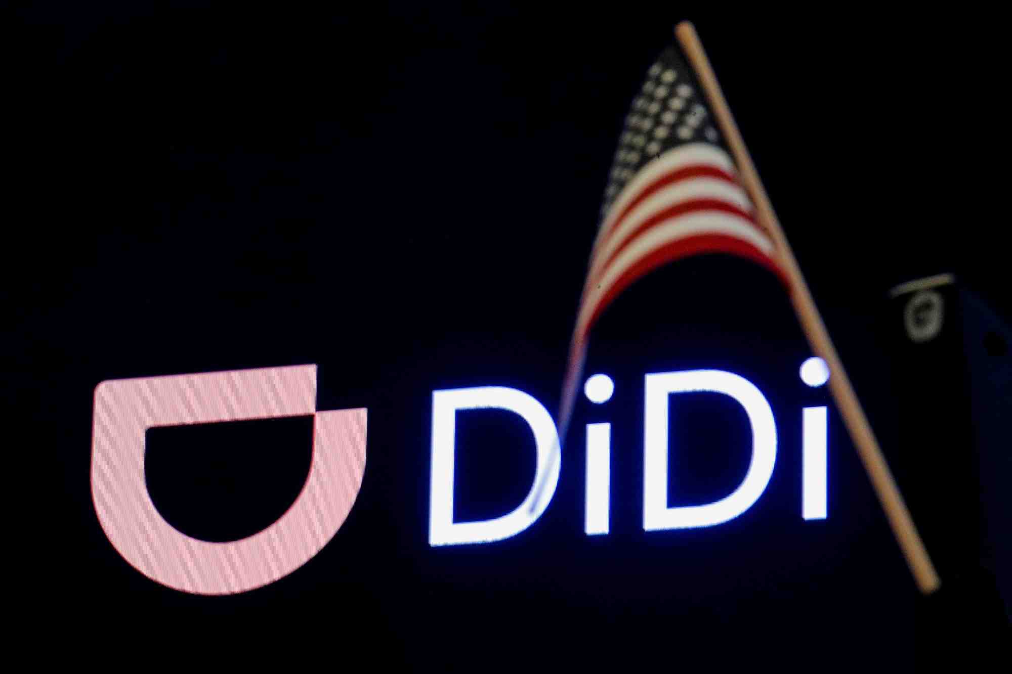 Intimide par les regulateurs chinois, didi prevoit de se retirer de la cote aux usa