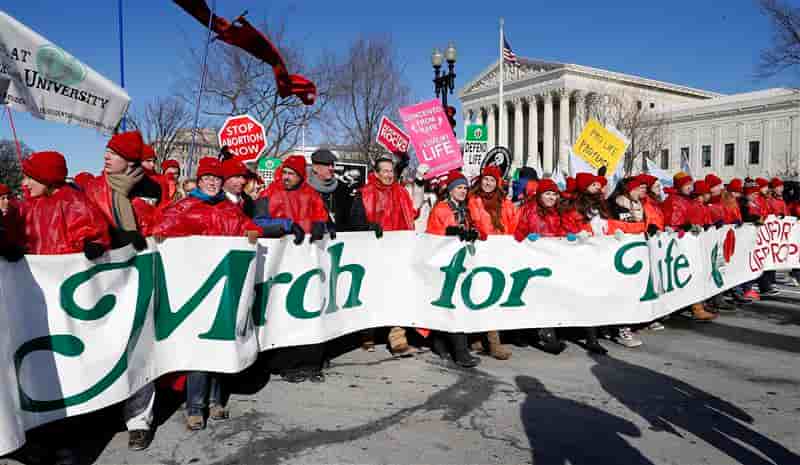 Manifestation à Washington contre le droit à l'avortement
