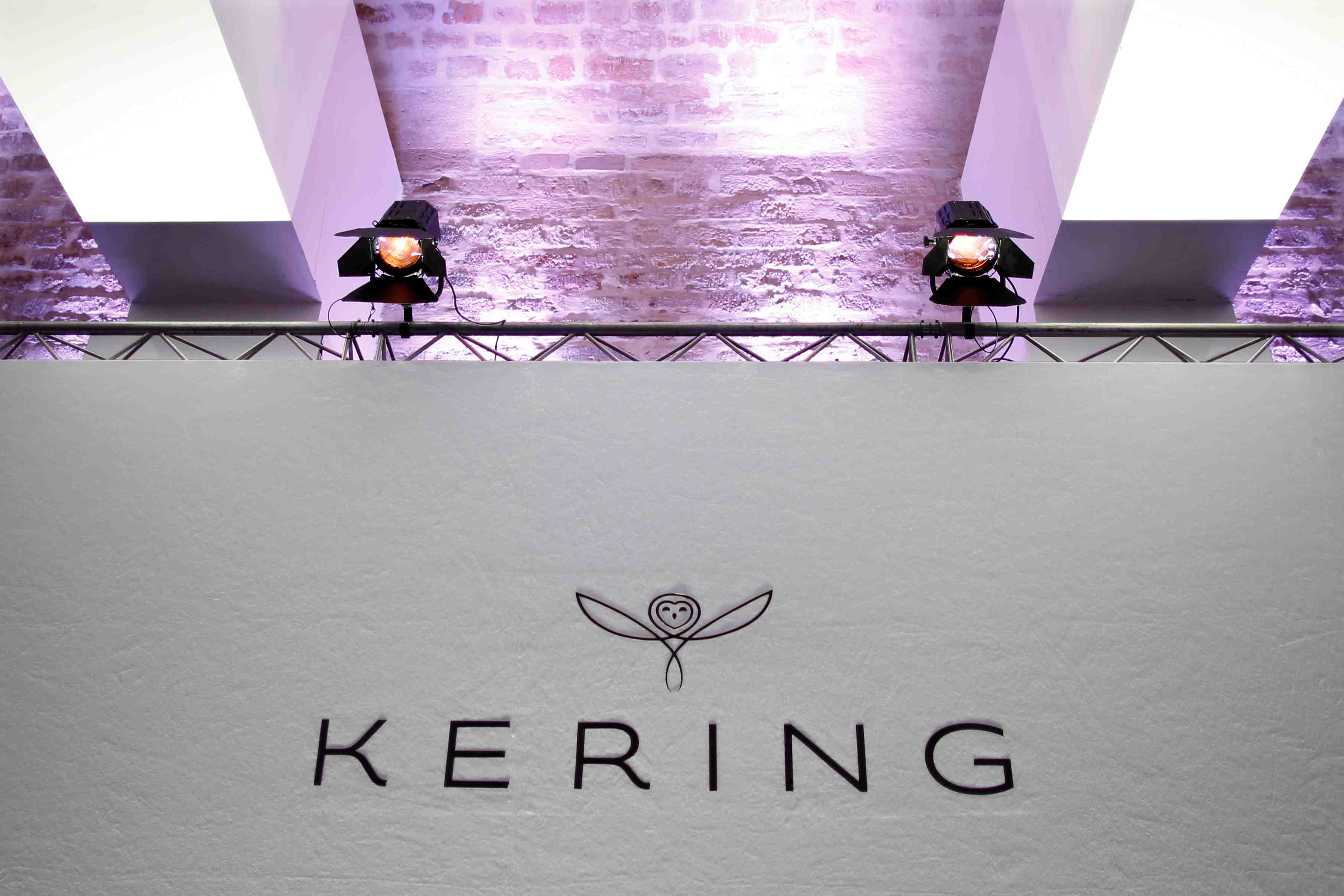 Les ventes de kering ont presque double au deuxieme trimestre, portees par gucci